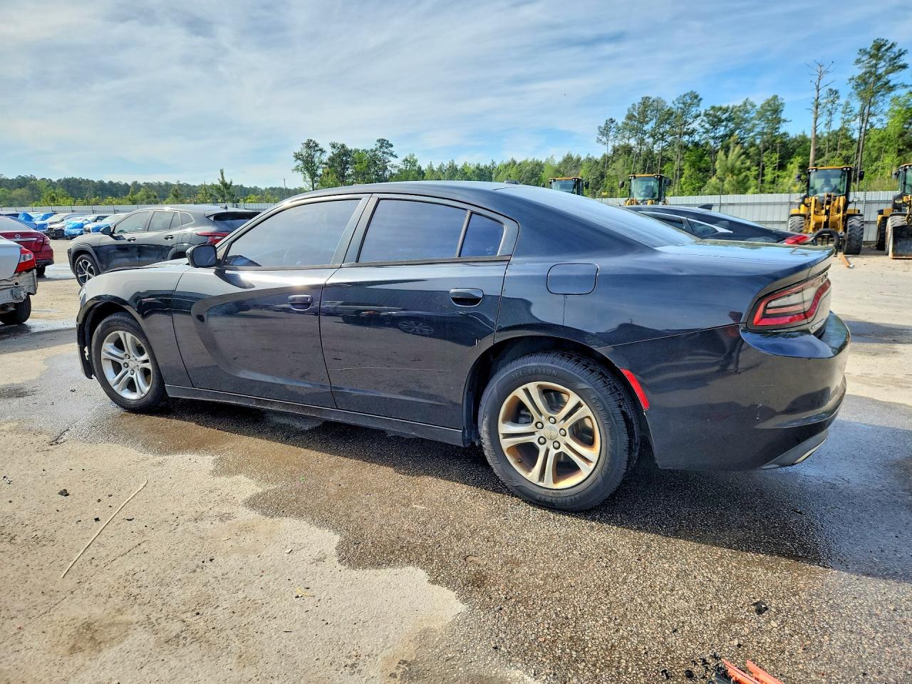 2015 DODGE CHARGER SE photo 3