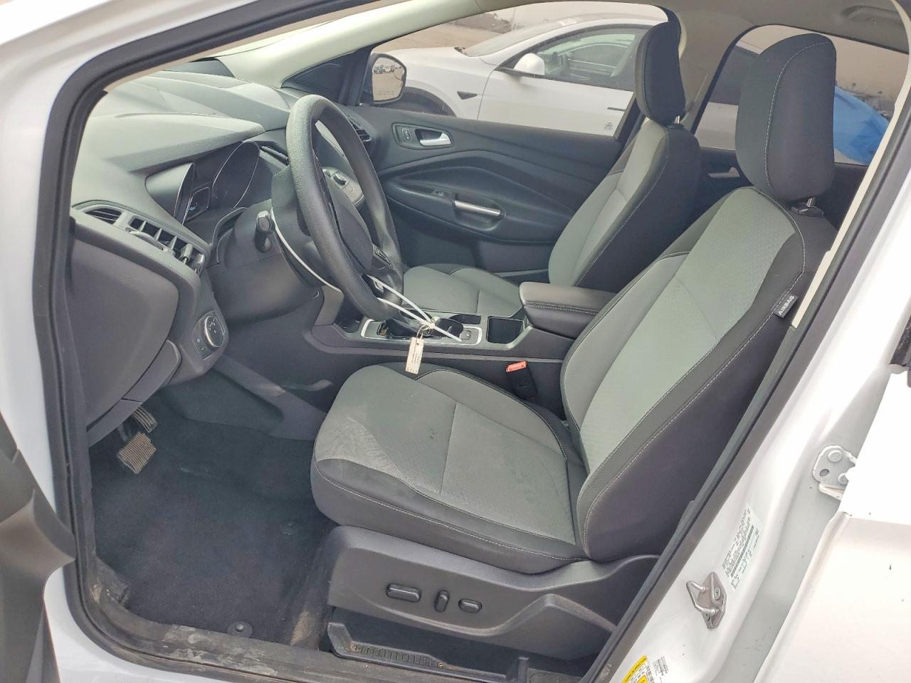 2019 FORD ESCAPE SE photo 7