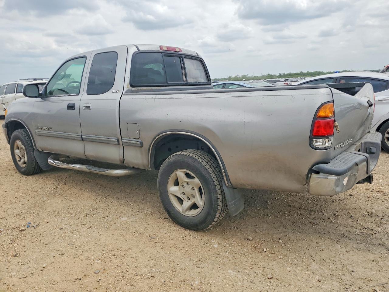 2002 TOYOTA TUNDRA SR5 V8 photo 3