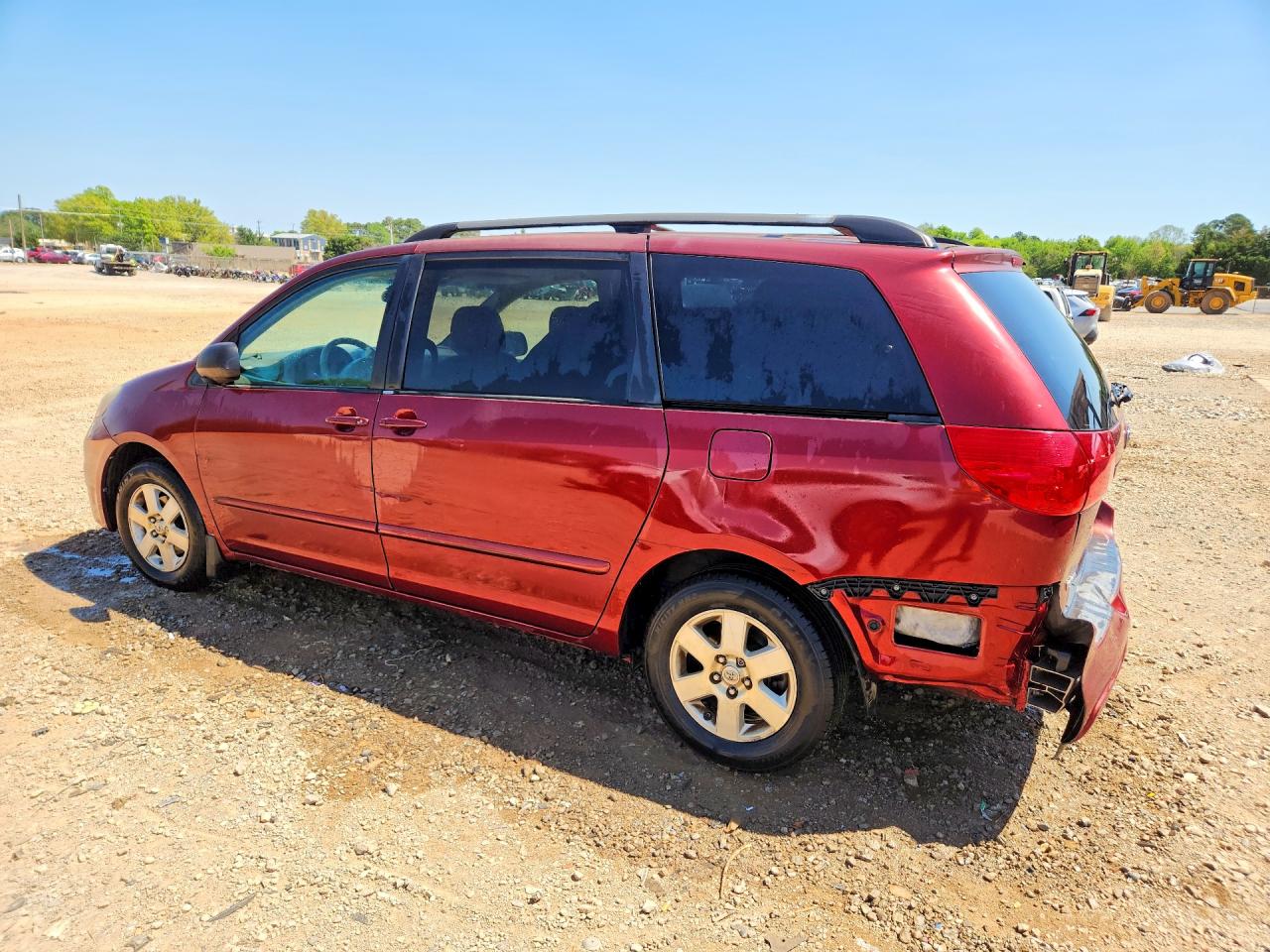 2008 TOYOTA SIENNA LE 7-PASSENGER photo 3