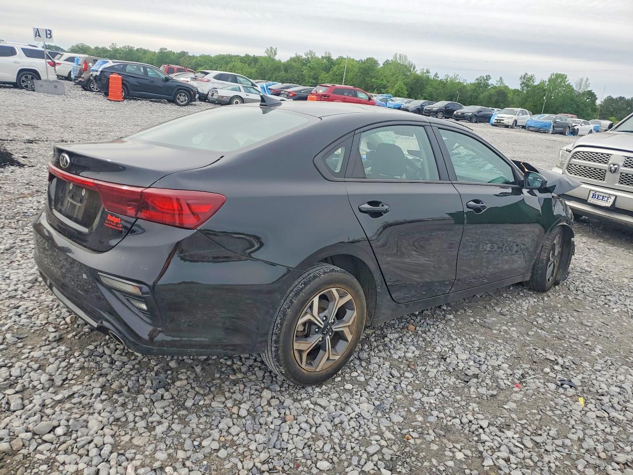 2021 KIA FORTE LXS photo 5