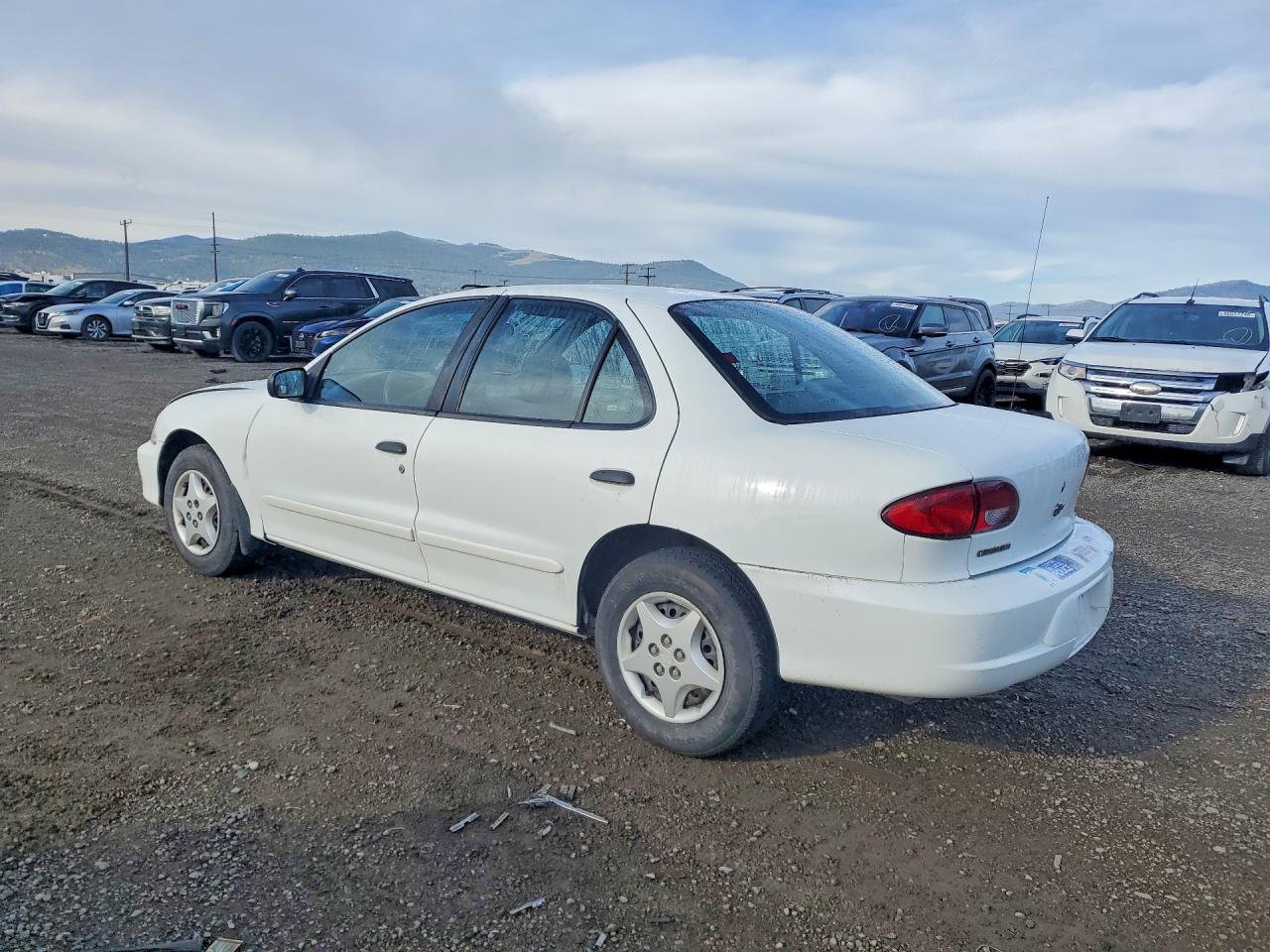2002 CHEVROLET CAVALIER BASE photo 2