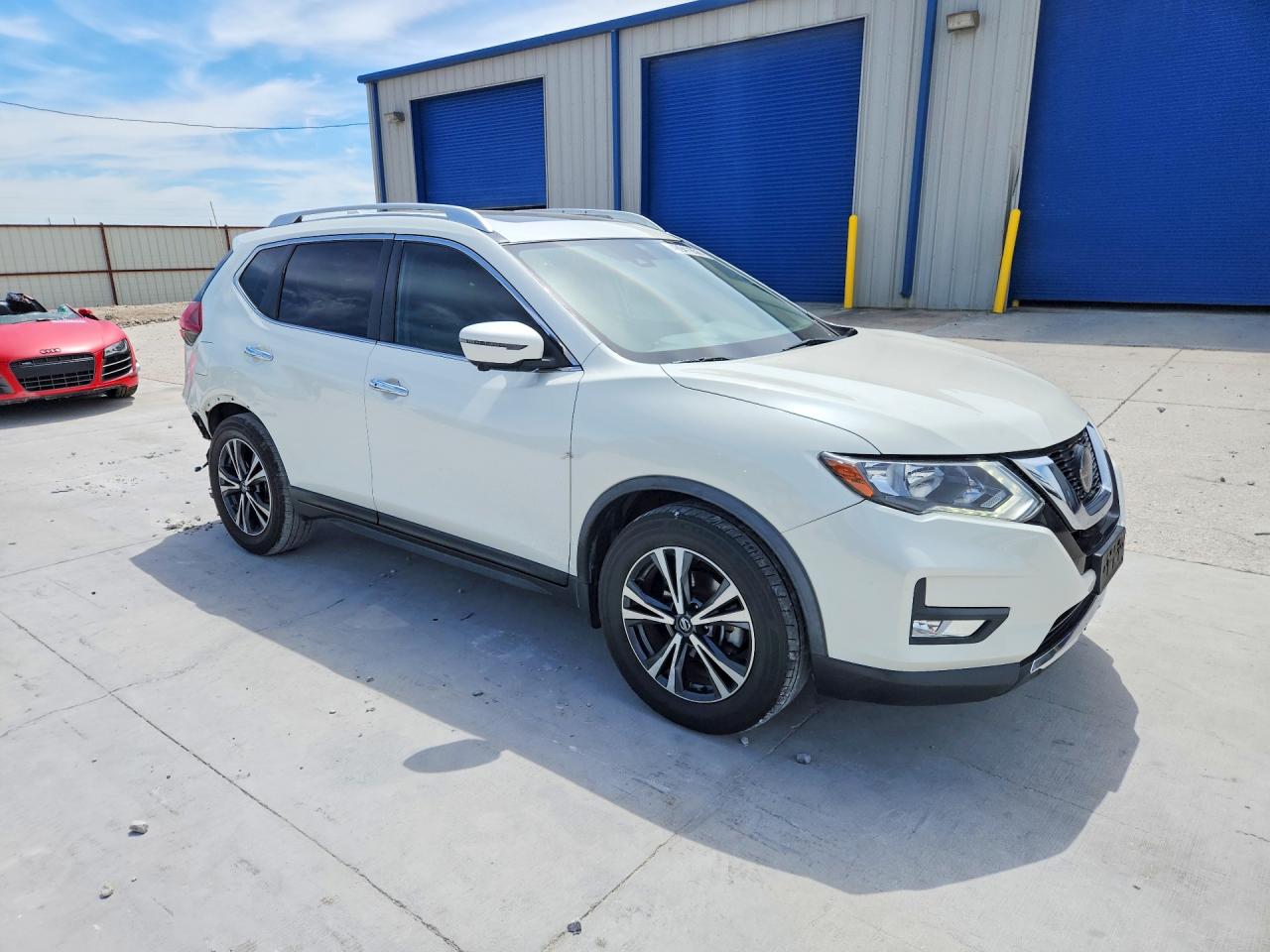 2019 NISSAN ROGUE SV photo 7