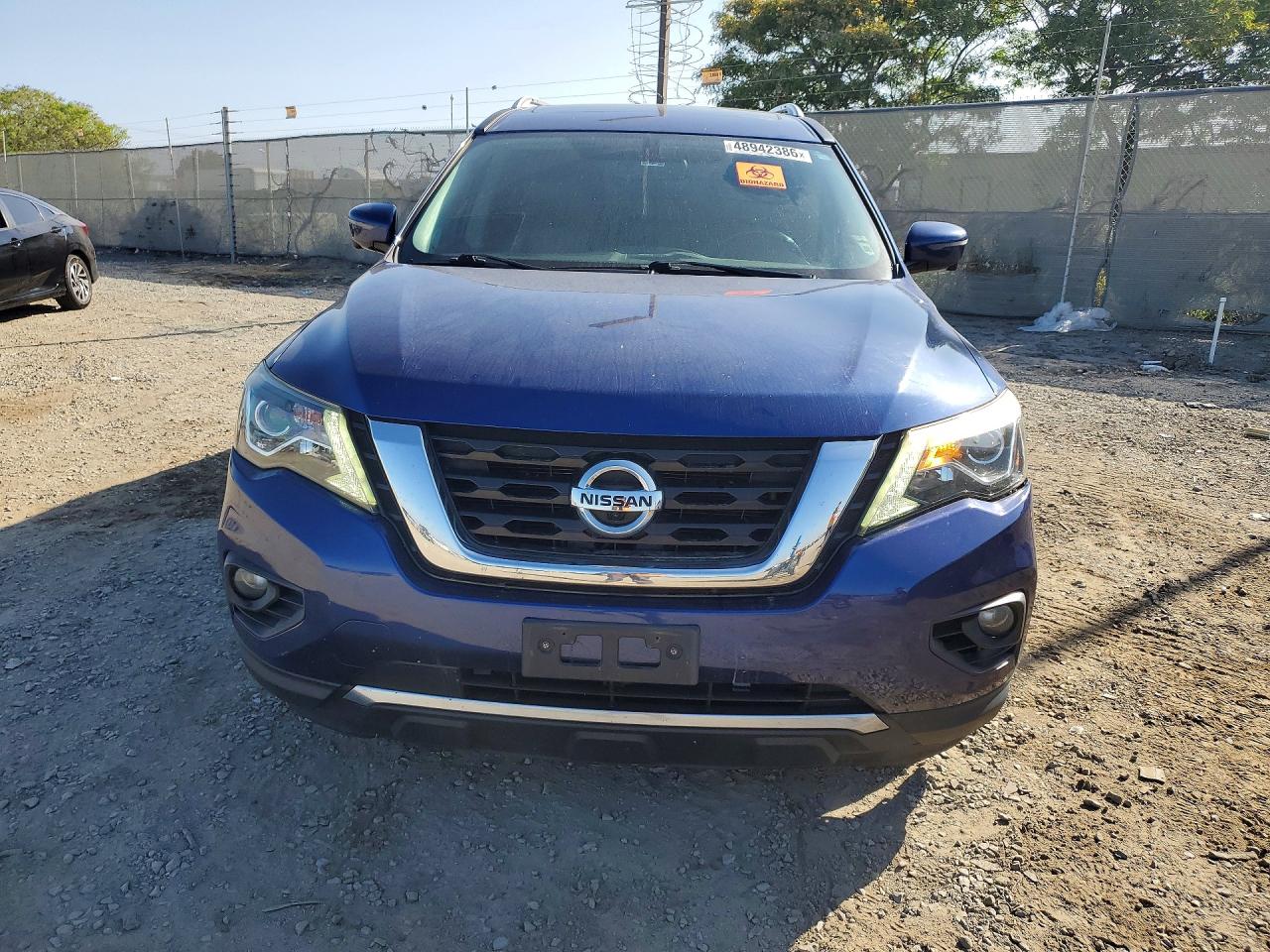 2017 NISSAN PATHFINDER S photo 9