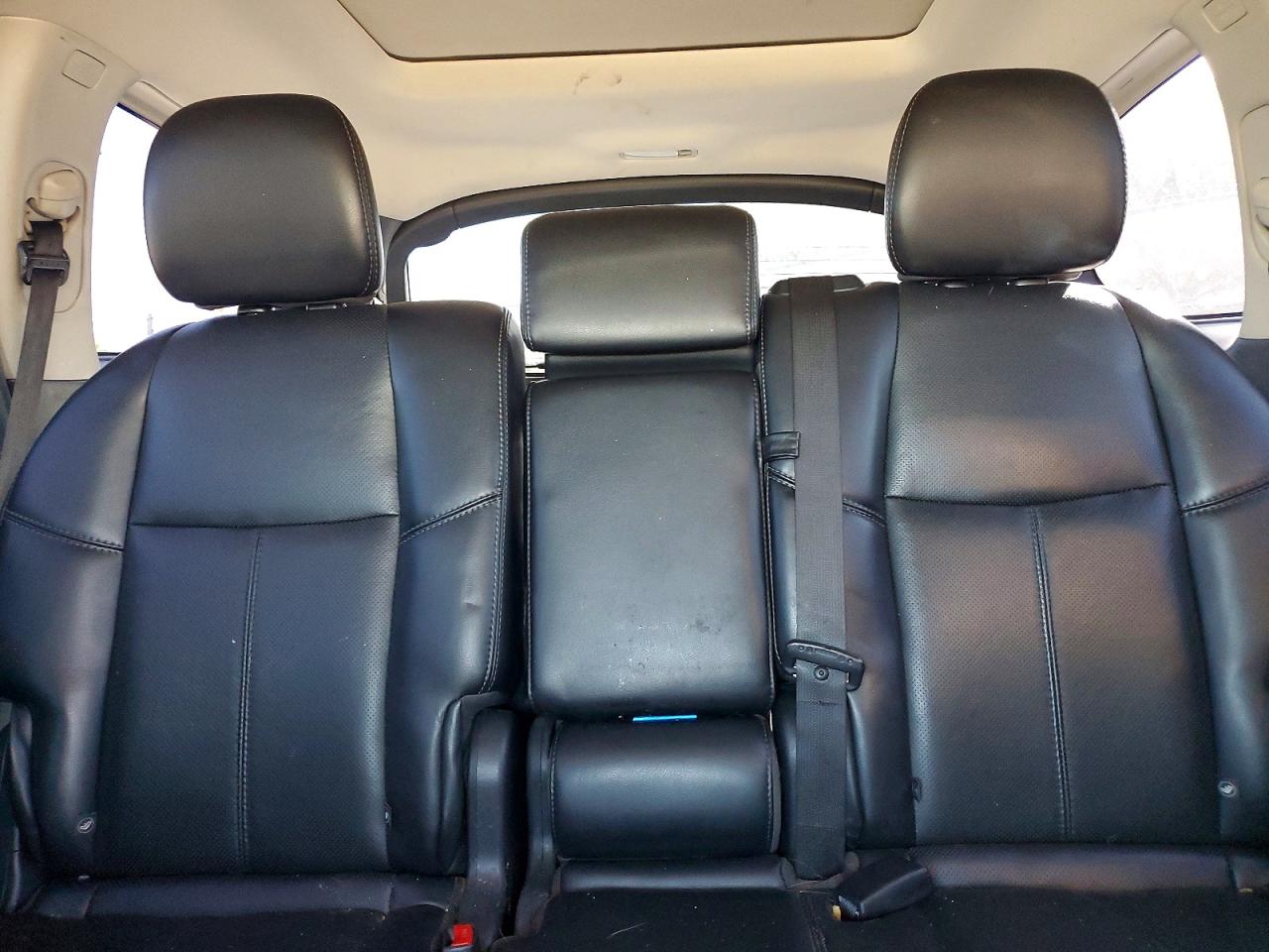 2017 NISSAN PATHFINDER S photo 19
