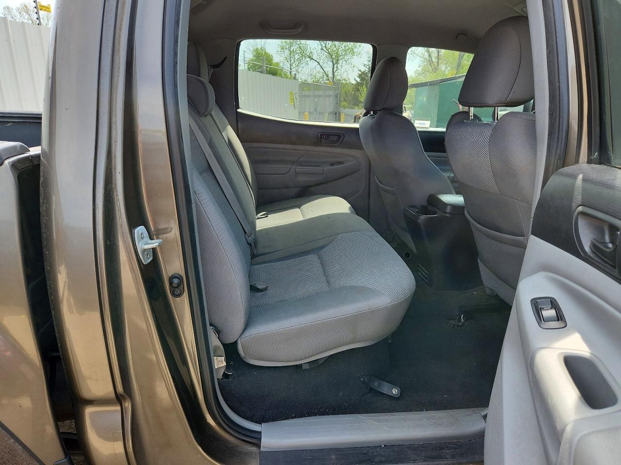2012 TOYOTA TACOMA PRERUNNER V6 photo 28