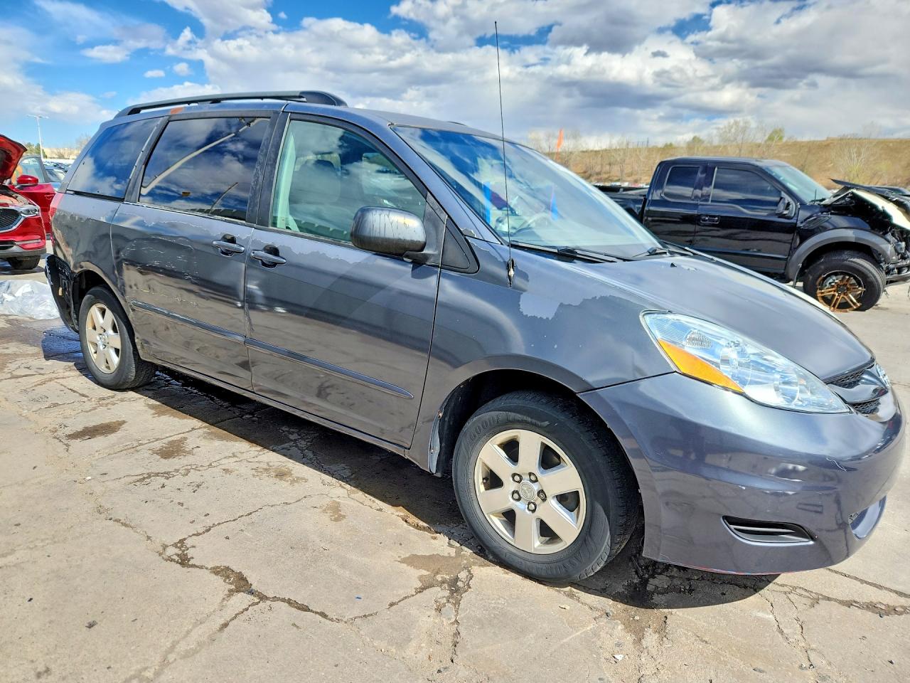 2006 TOYOTA SIENNA LE 7 PASSENGER photo 7