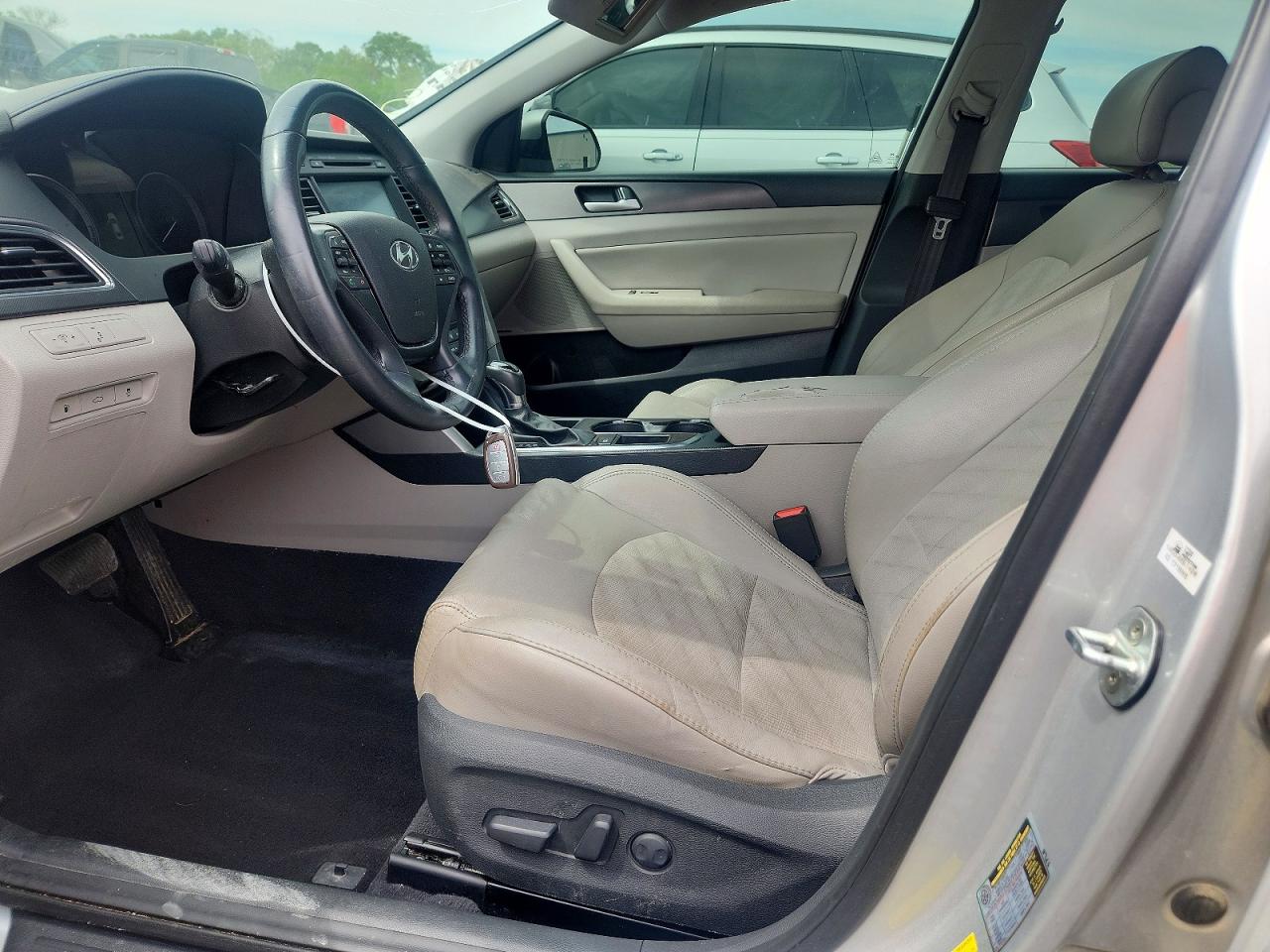 2016 HYUNDAI SONATA SPORT photo 13
