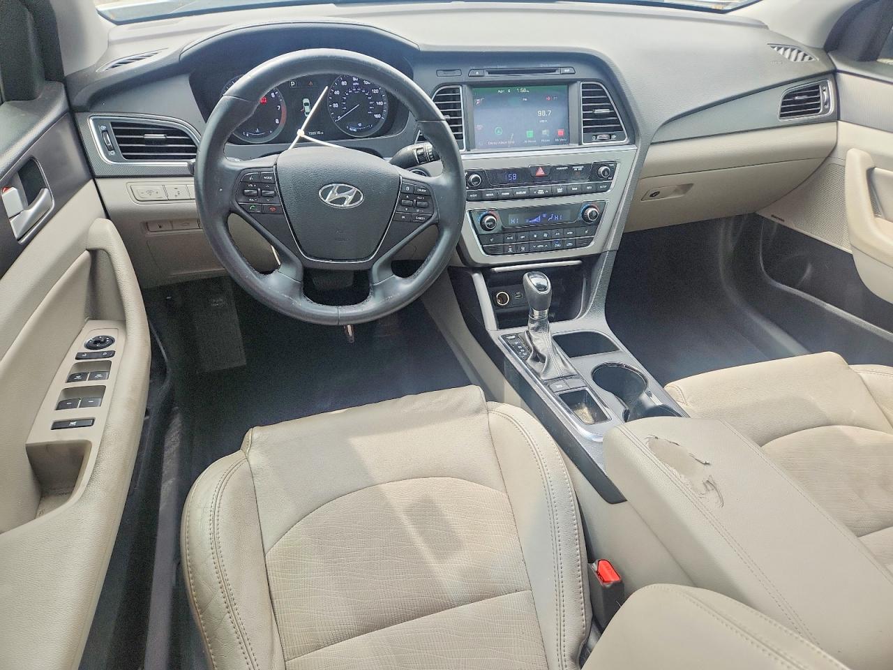 2016 HYUNDAI SONATA SPORT photo 15