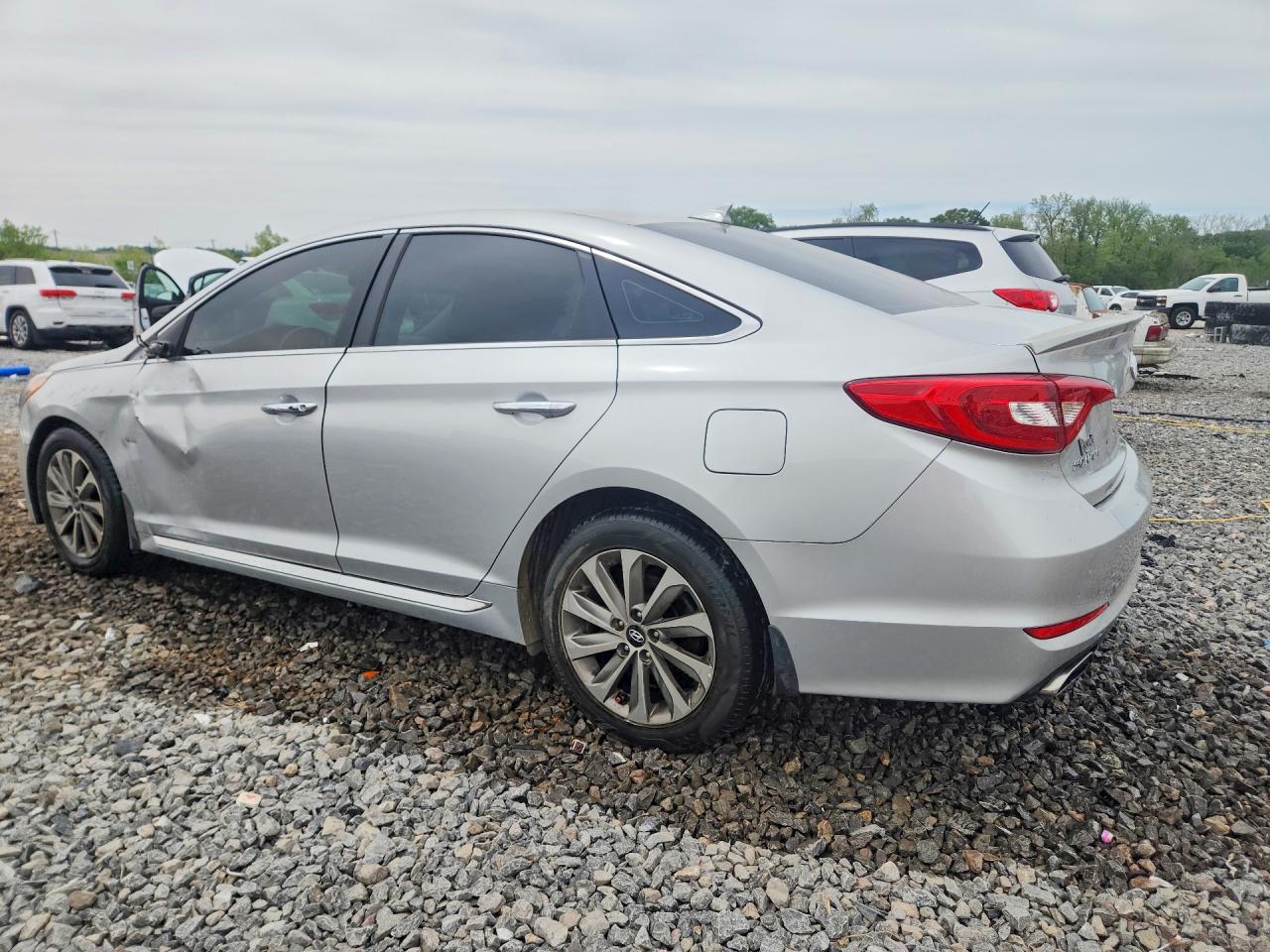 2016 HYUNDAI SONATA SPORT photo 3