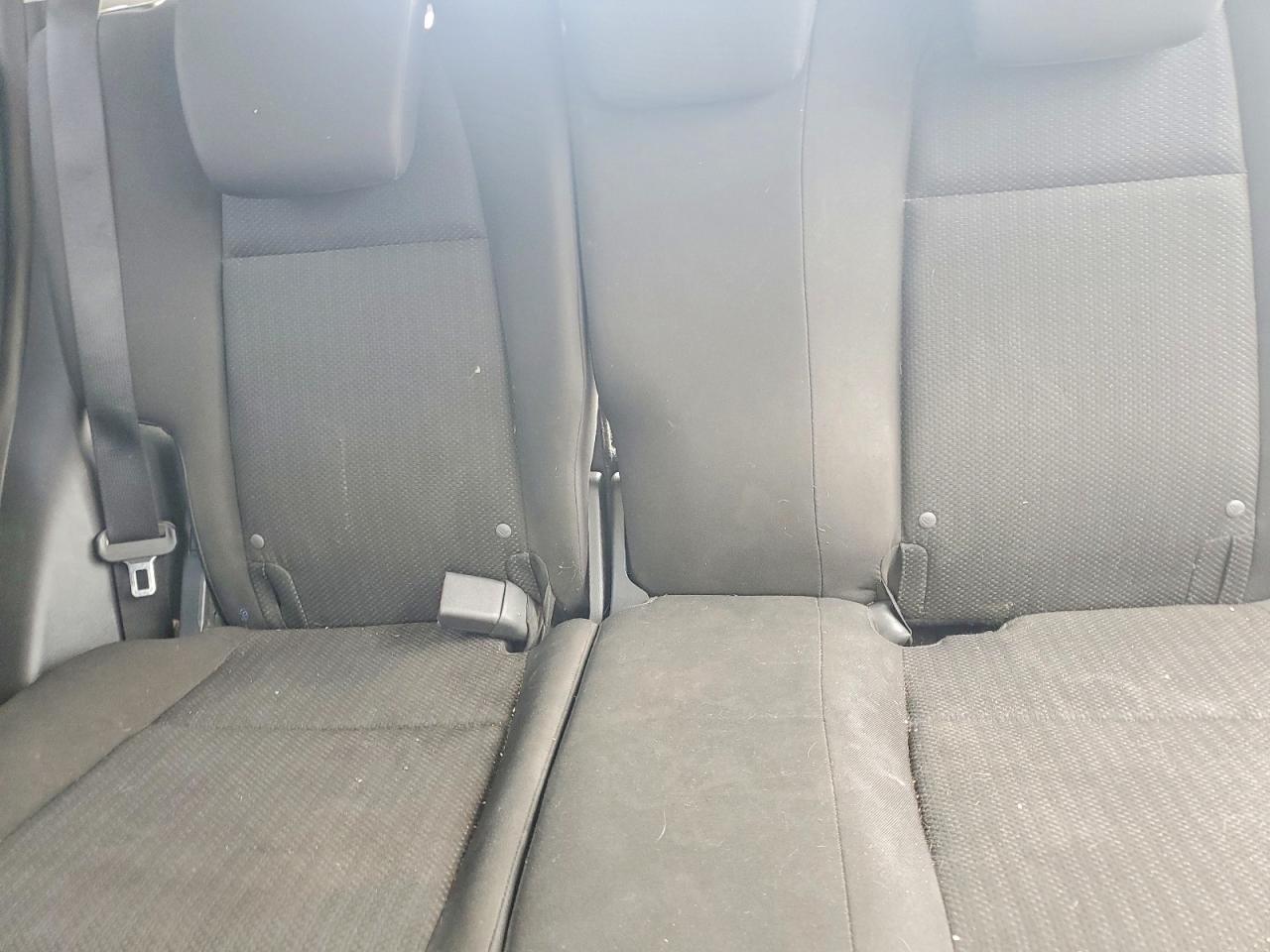 2016 HONDA HR-V LX photo 10