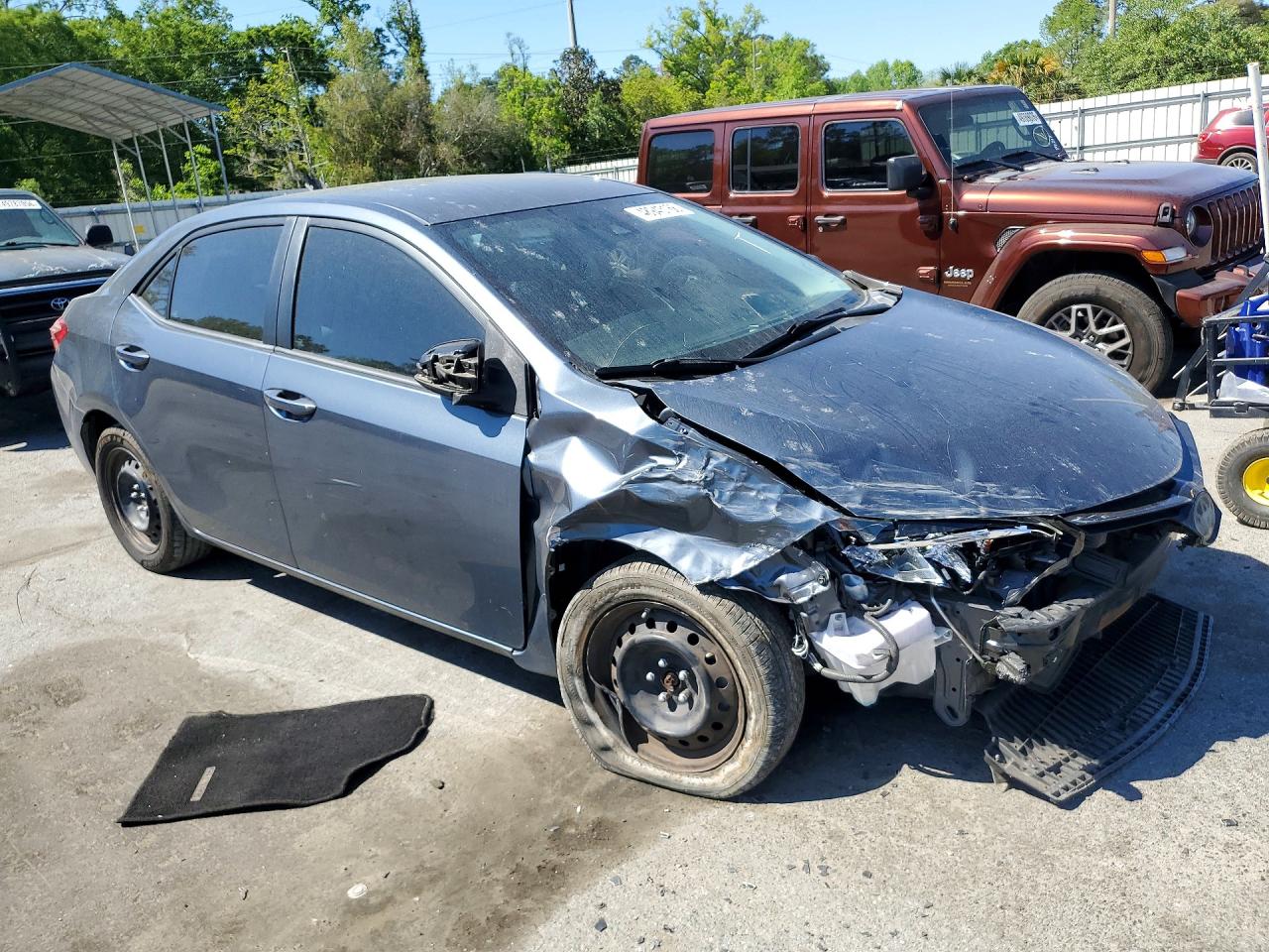 2018 TOYOTA COROLLA LE photo 7