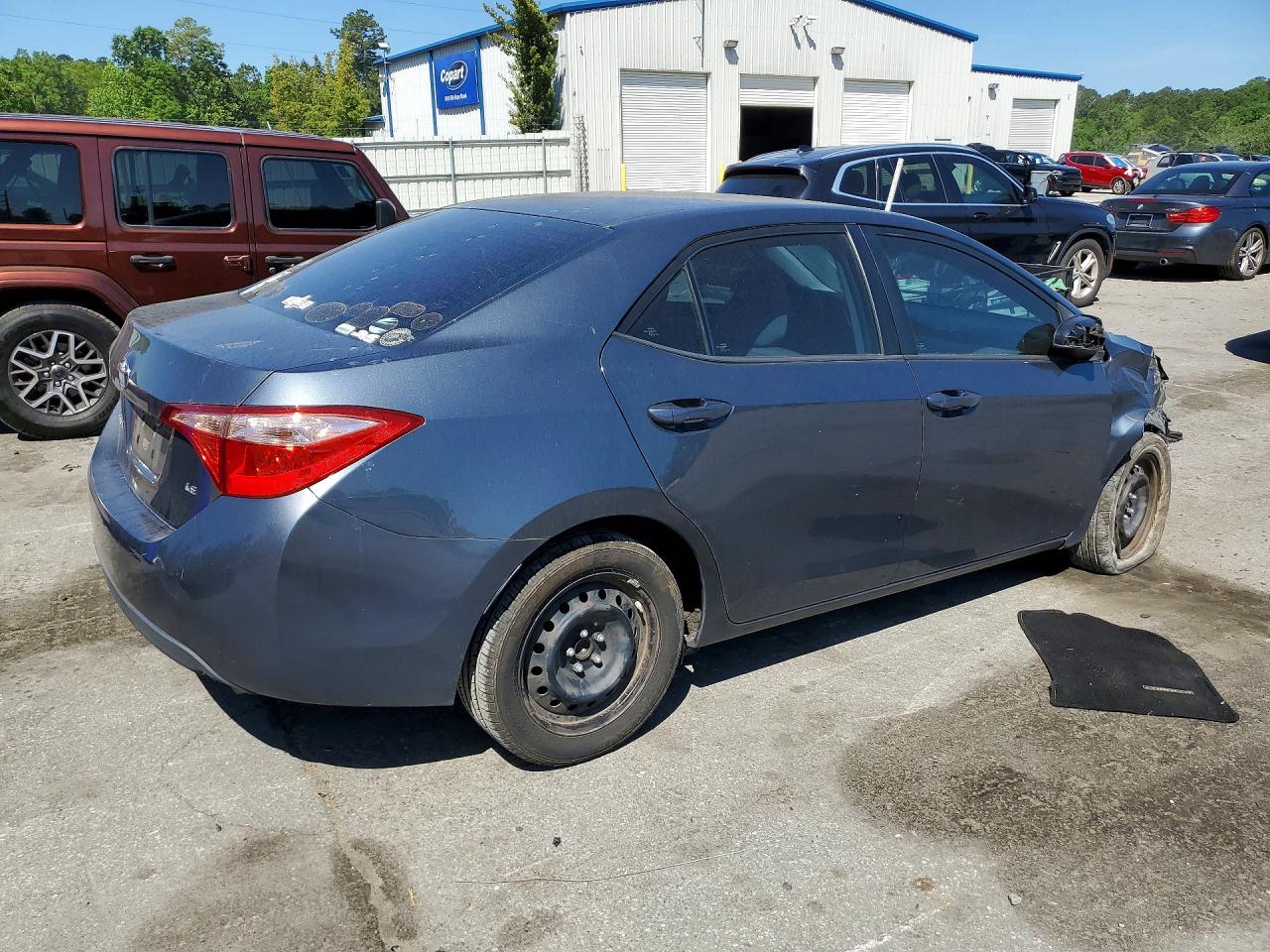 2018 TOYOTA COROLLA LE photo 5