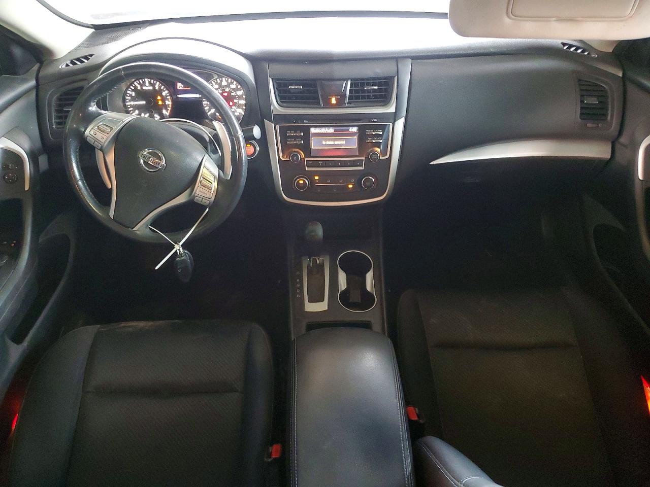 2016 NISSAN ALTIMA 2.5 SR photo 8