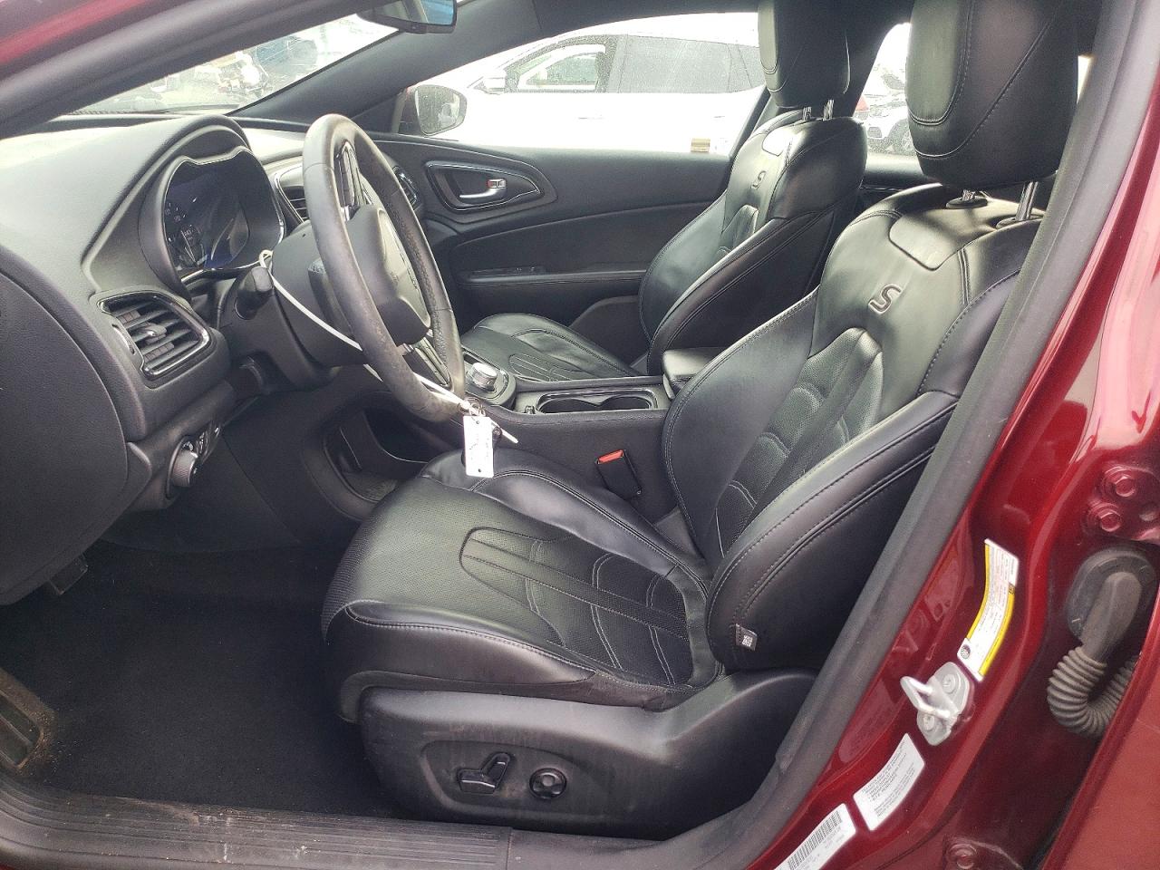 2016 CHRYSLER 200 S photo 19