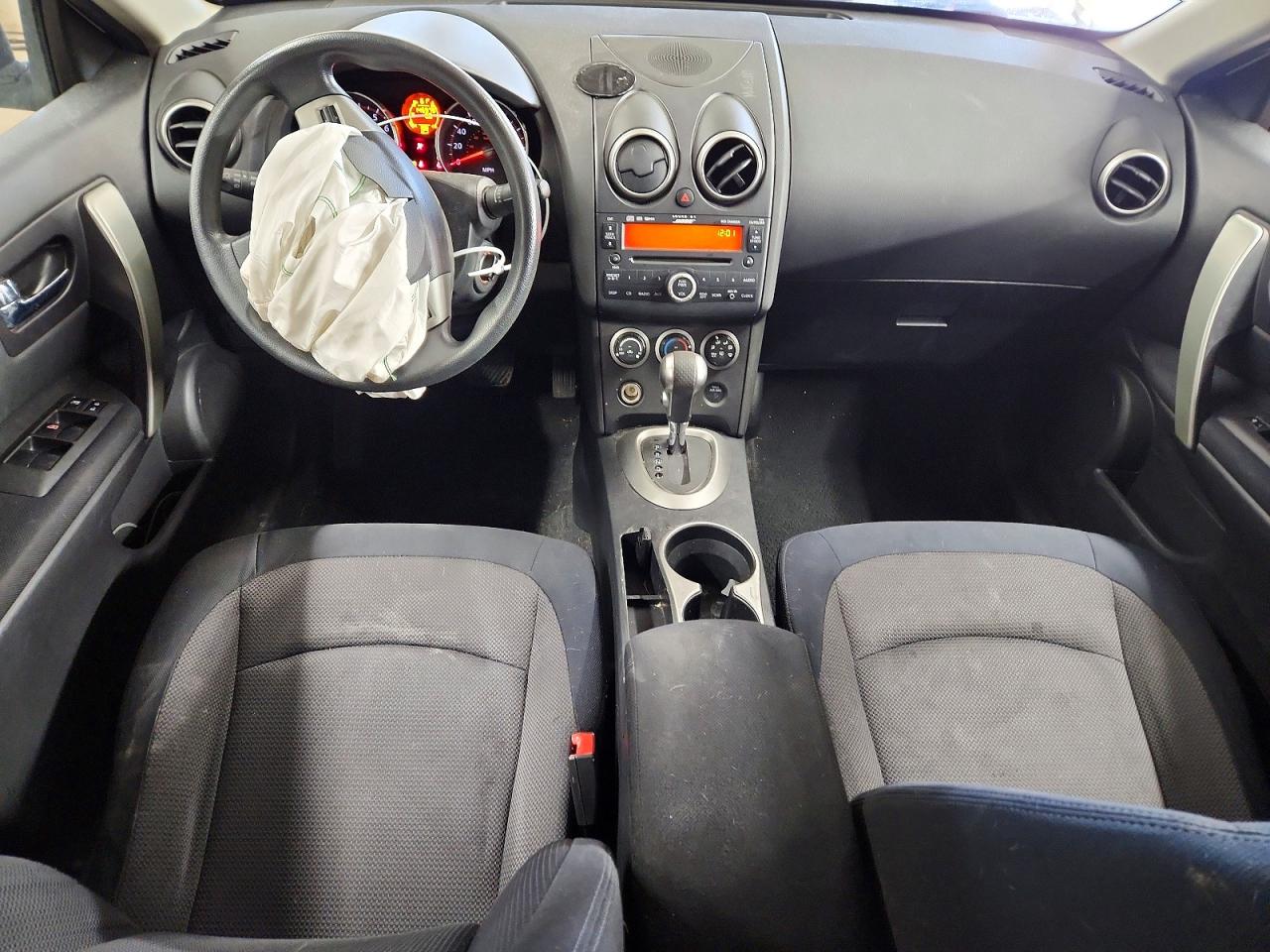 2010 NISSAN ROGUE S photo 8