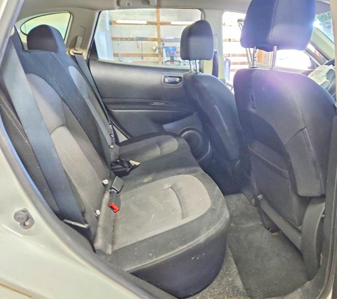 2010 NISSAN ROGUE S photo 11
