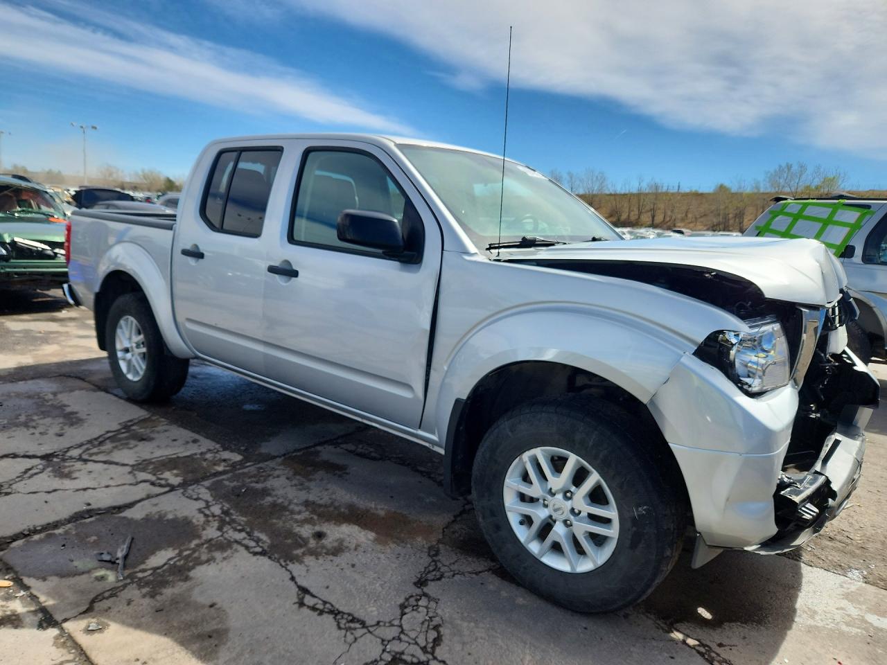 2019 NISSAN FRONTIER SV photo 10