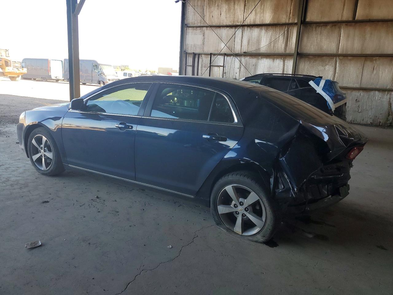 2011 CHEVROLET MALIBU 1LT photo 3
