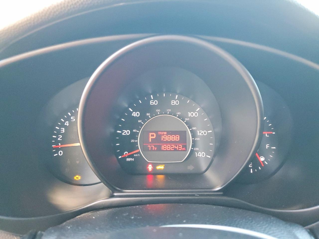 2016 KIA SOUL + photo 17