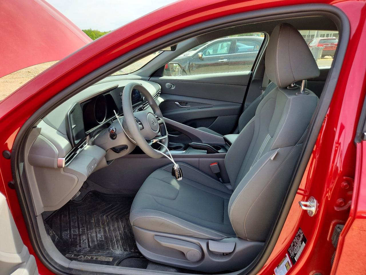 2022 HYUNDAI ELANTRA SEL photo 7