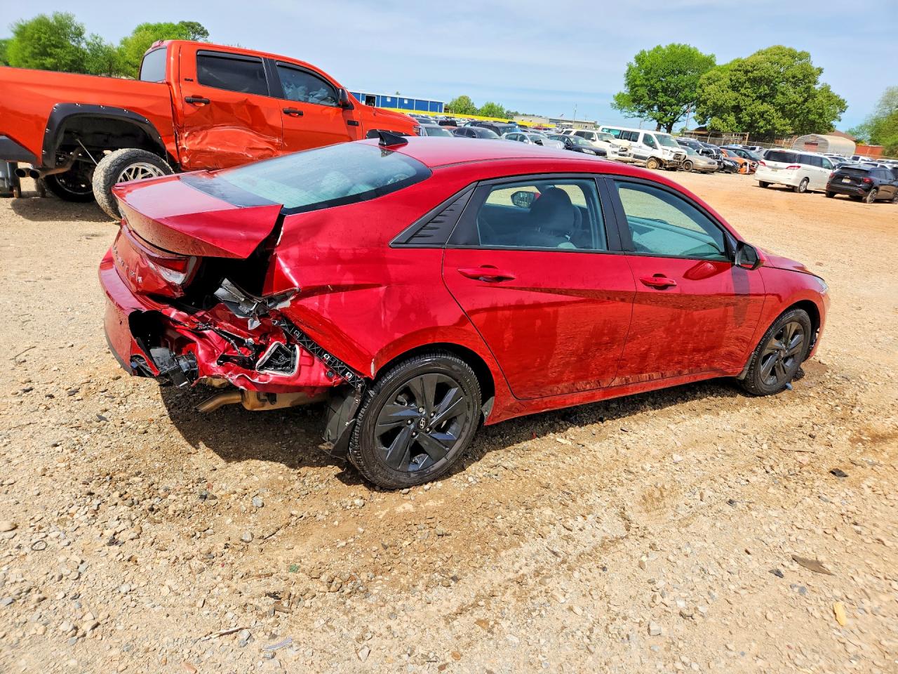 2022 HYUNDAI ELANTRA SEL photo 3