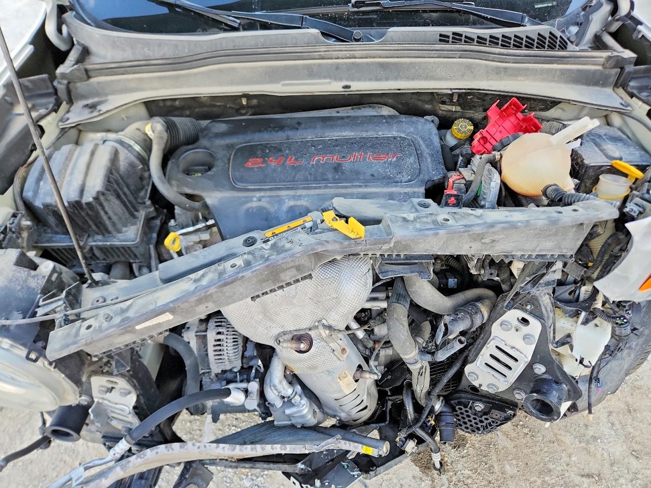 2019 JEEP RENEGADE LATITUDE photo 23