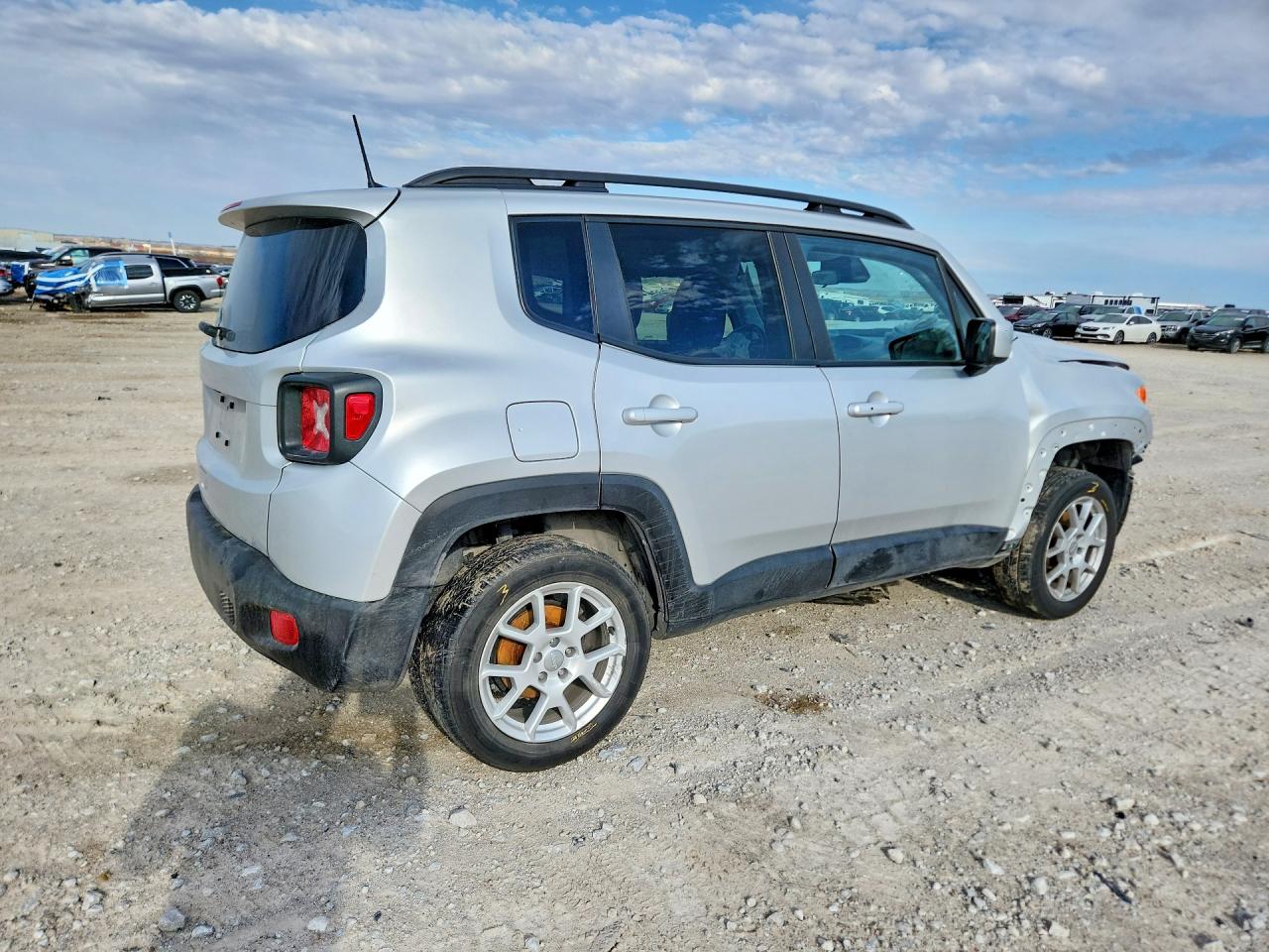 2019 JEEP RENEGADE LATITUDE photo 5