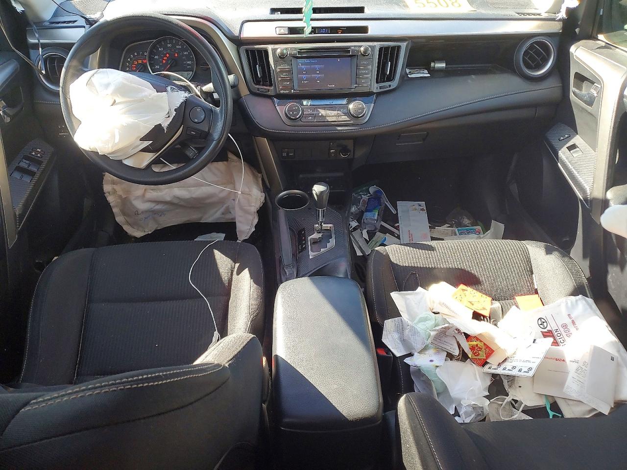 2014 TOYOTA RAV4 XLE photo 22