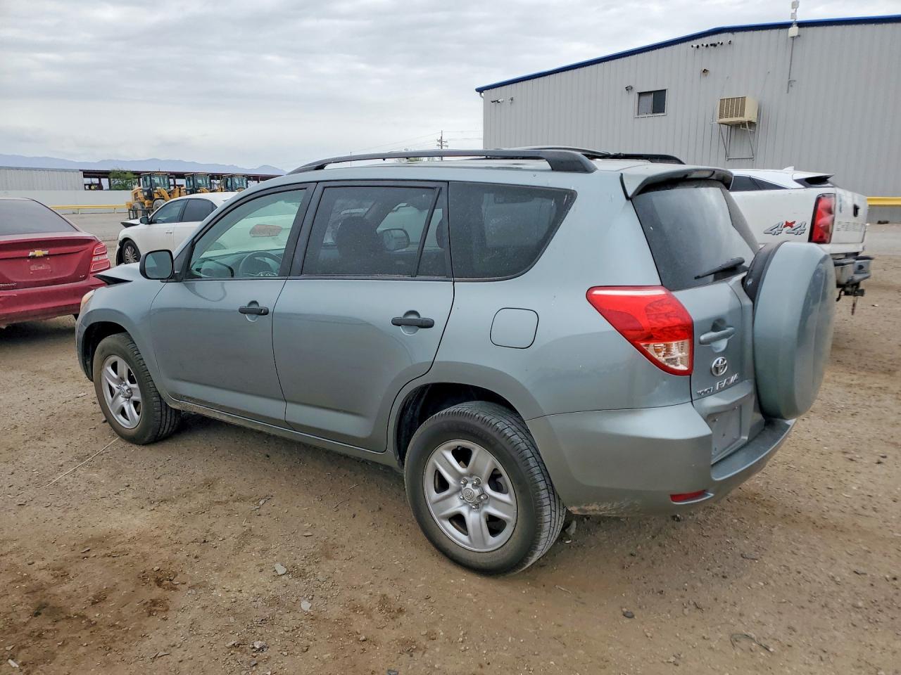 2006 TOYOTA RAV4 BASE photo 3