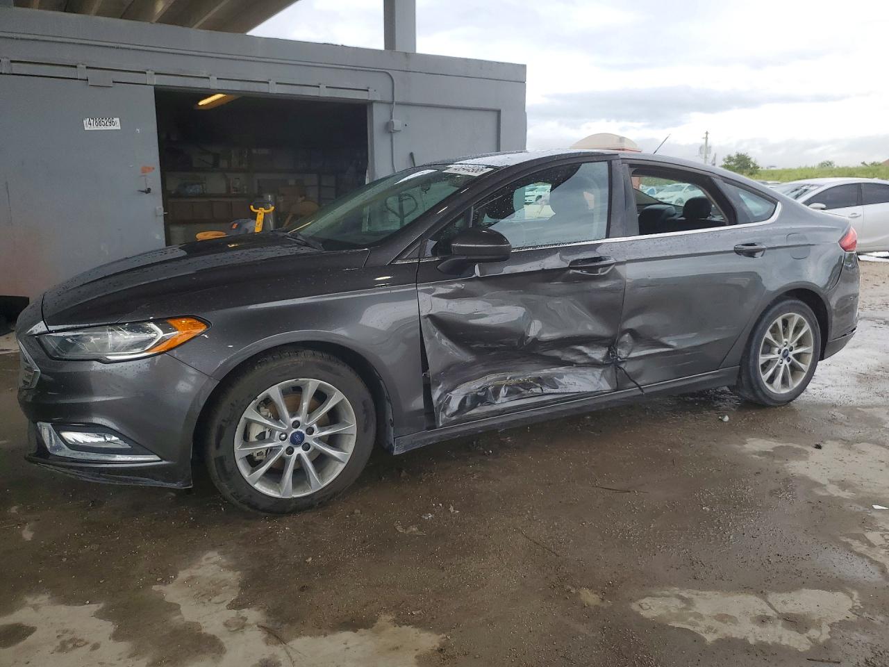 2017 FORD FUSION