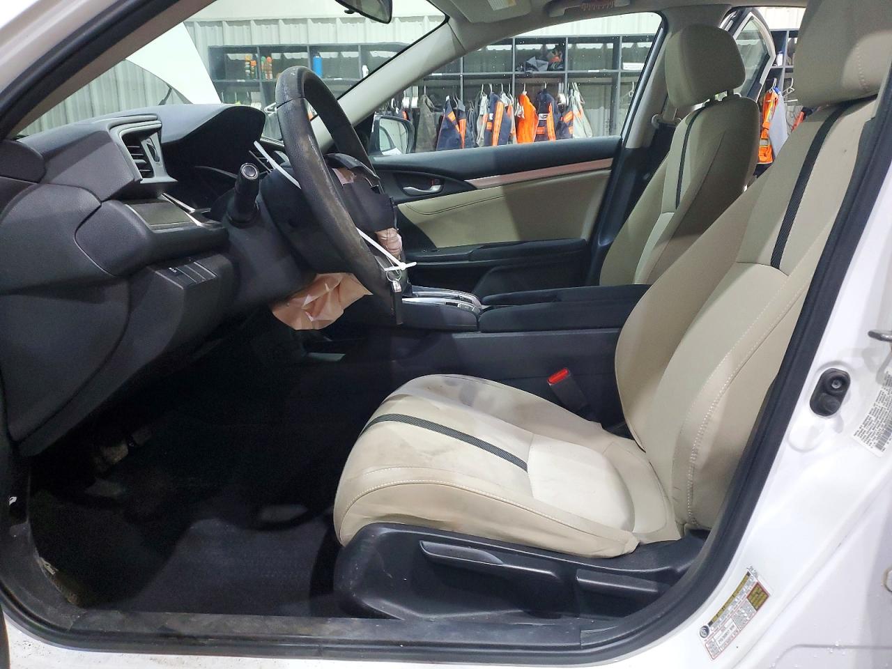 2016 HONDA CIVIC EX photo 13