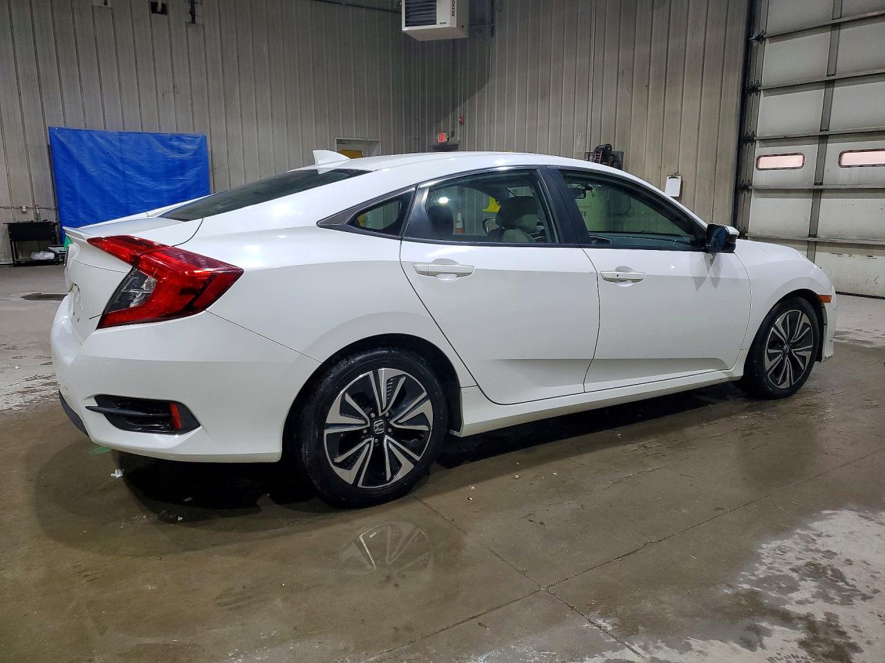 2016 HONDA CIVIC EX photo 5