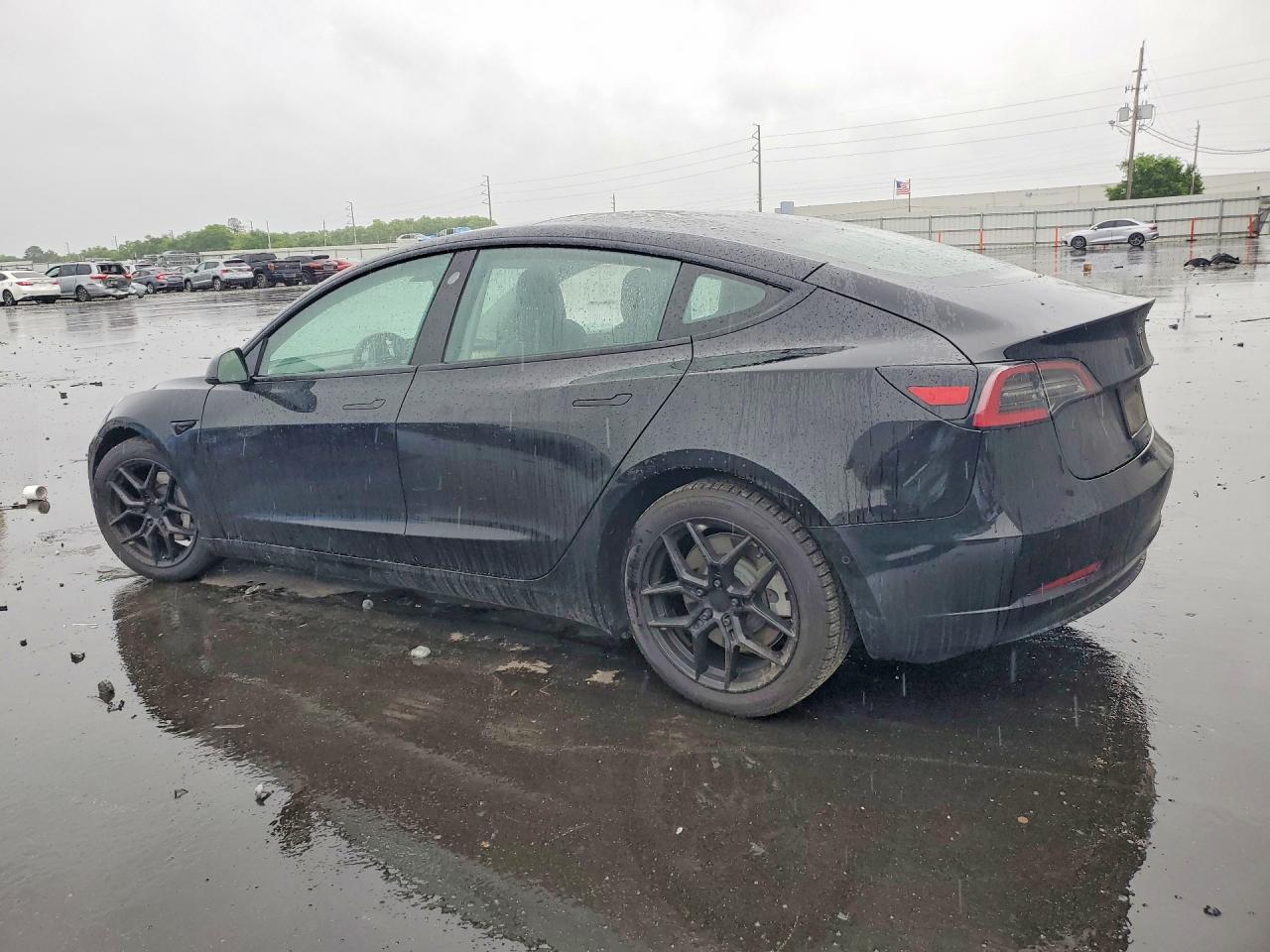 2022 TESLA MODEL 3 photo 2