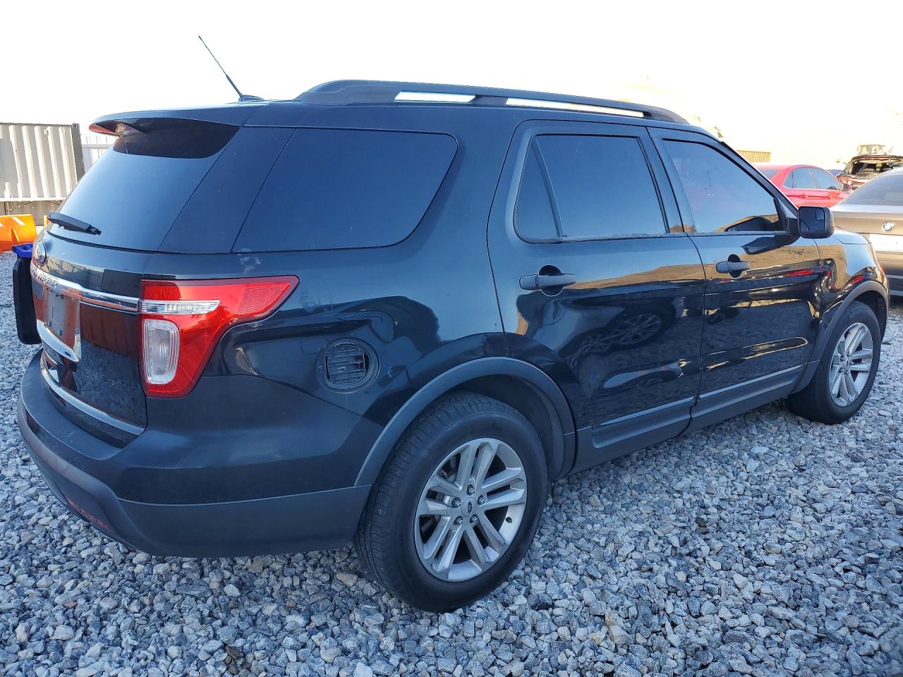 2011 FORD EXPLORER photo 7