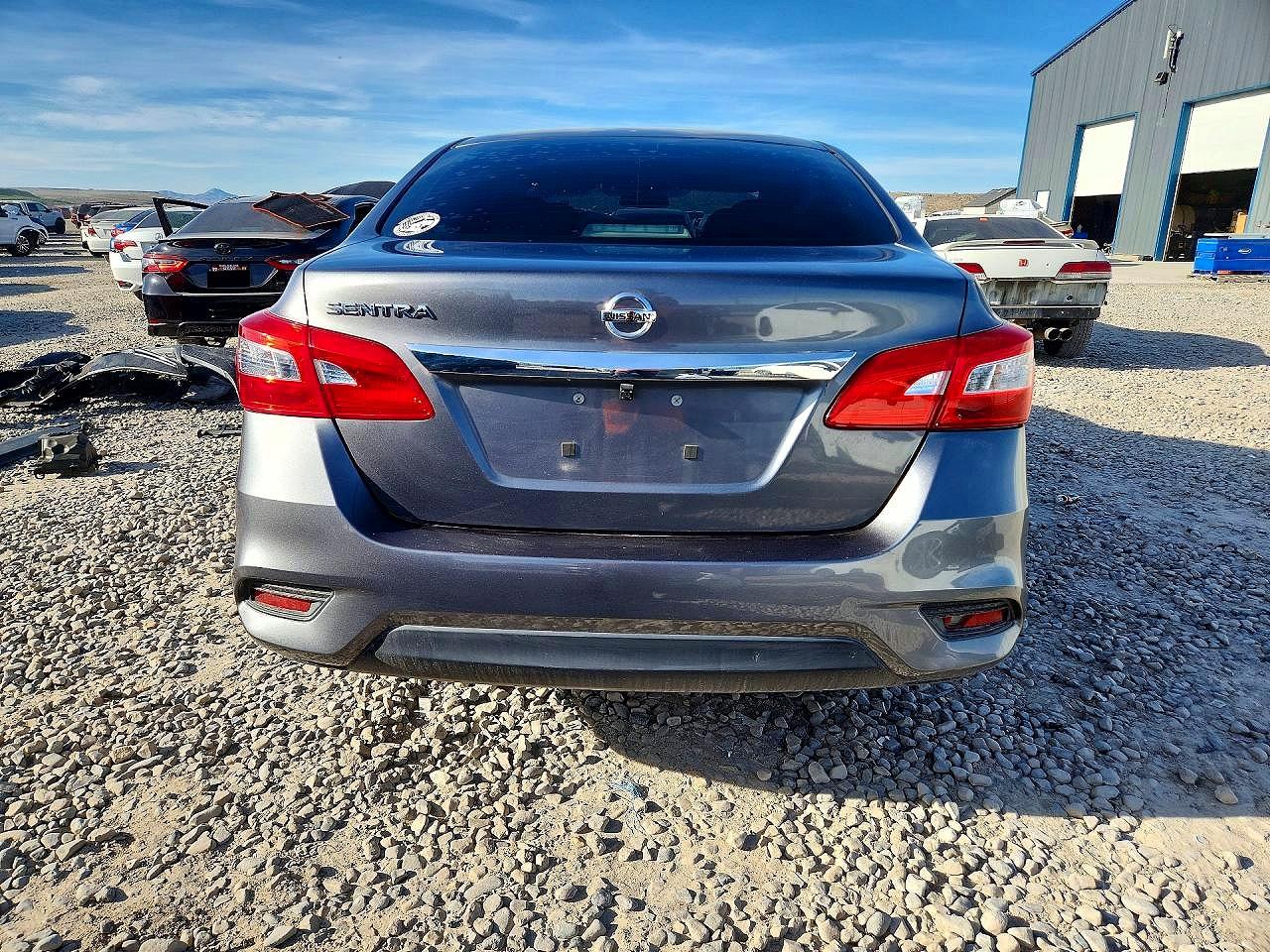 2017 NISSAN SENTRA S photo 16