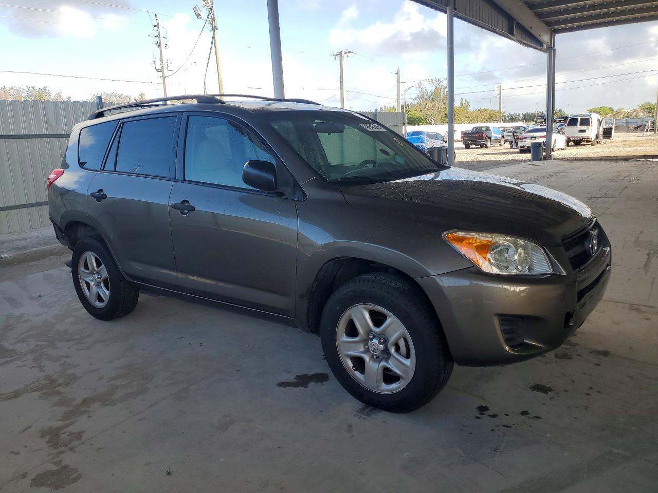 2010 TOYOTA RAV4 BASE photo 7