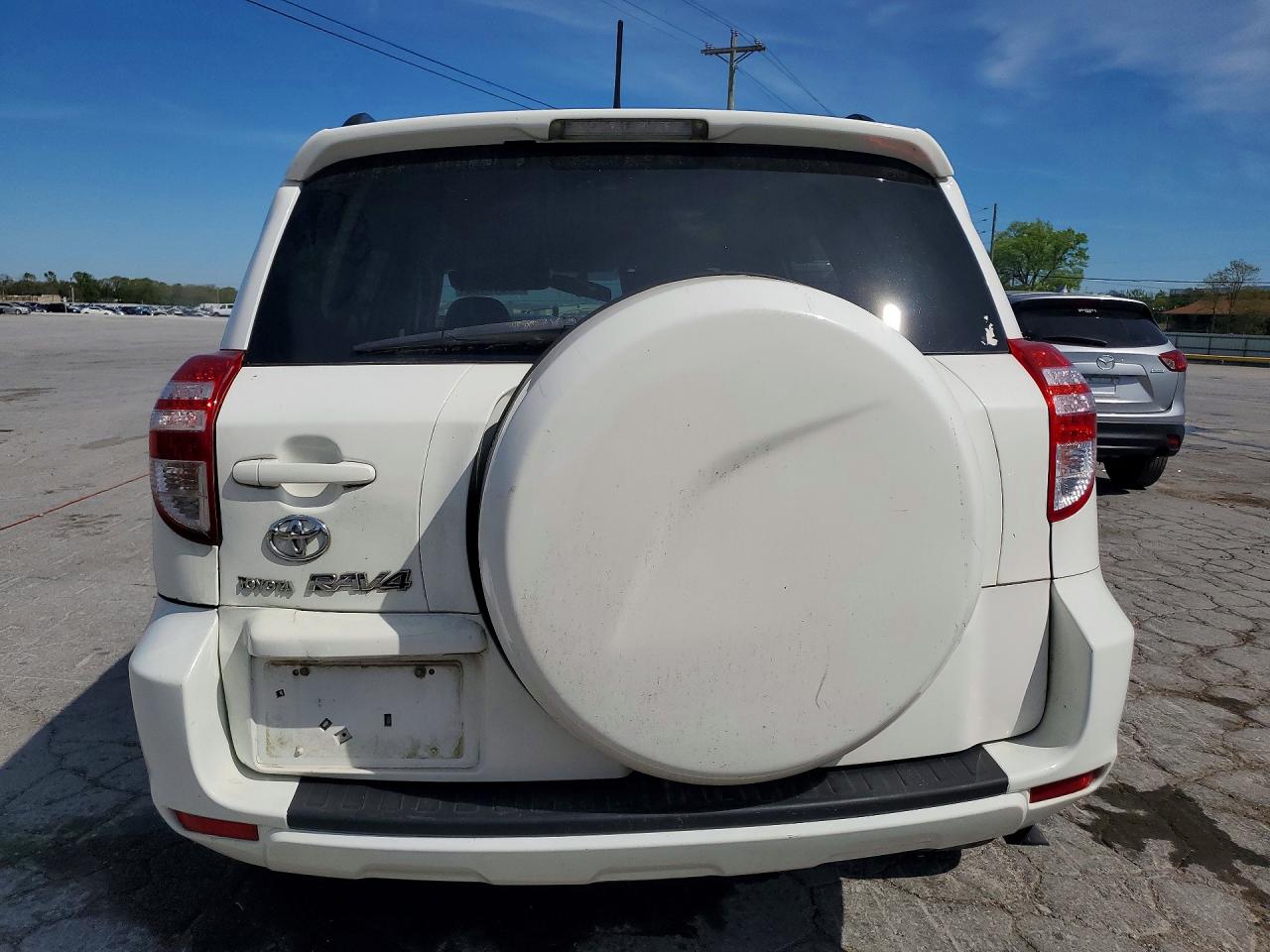 2010 TOYOTA RAV4 BASE photo 6
