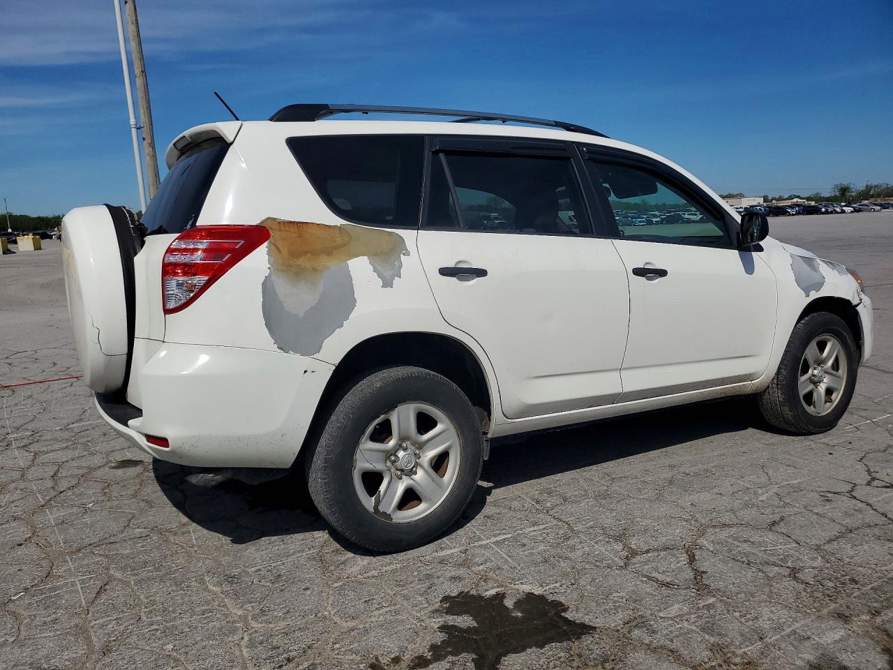 2010 TOYOTA RAV4 BASE photo 3