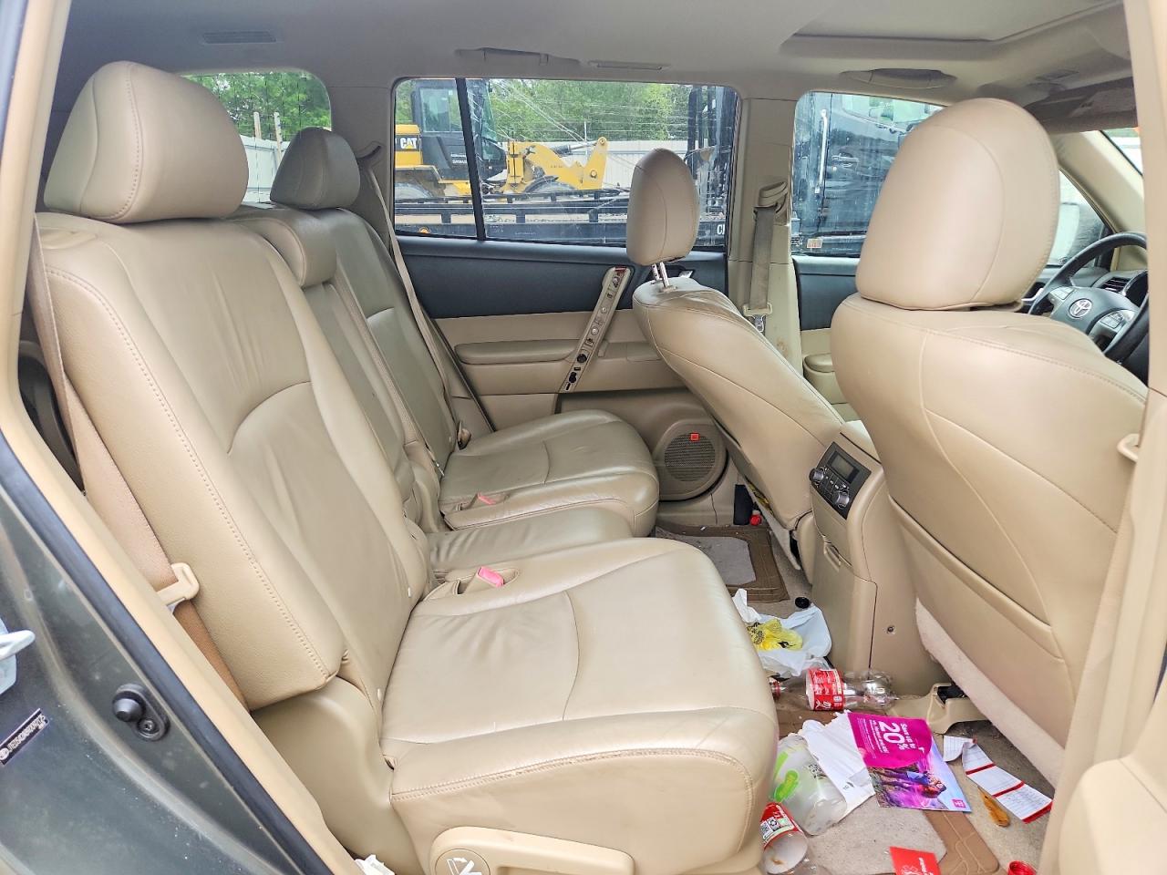 2009 TOYOTA HIGHLANDER LIMITED photo 21