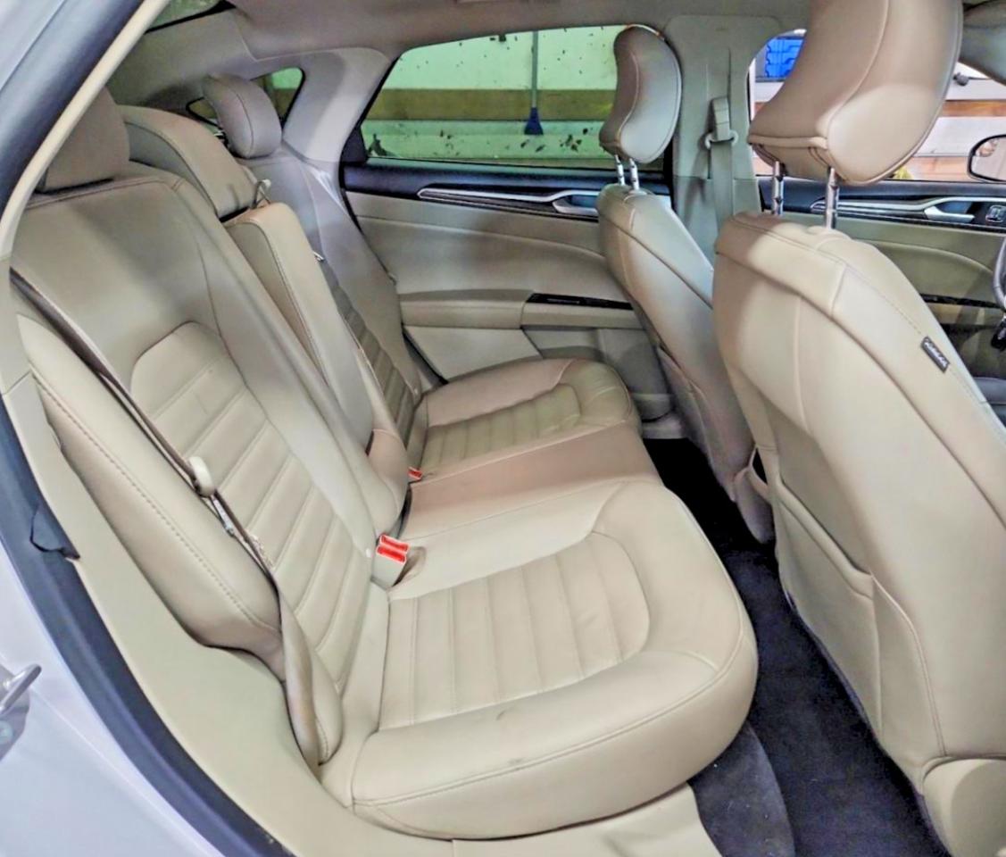 2018 FORD FUSION SE photo 19