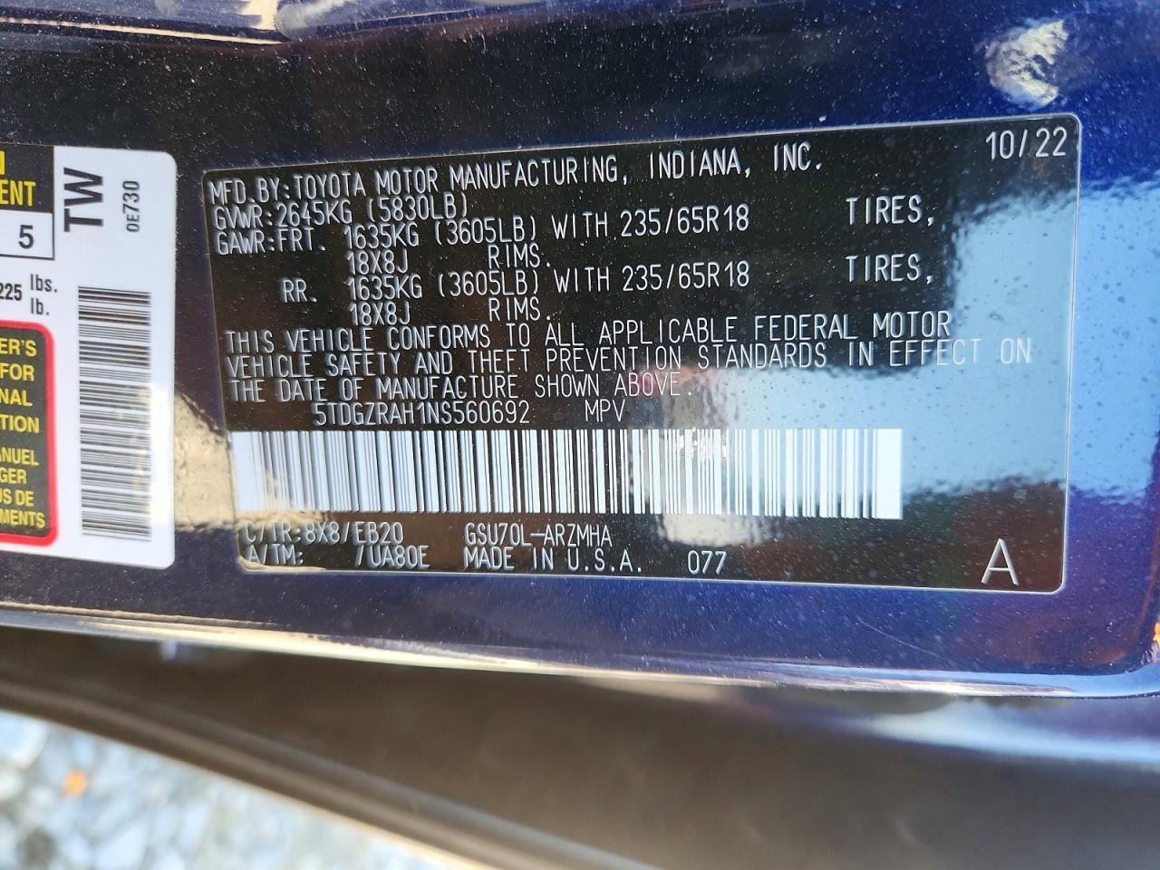 2022 TOYOTA HIGHLANDER XLE photo 27