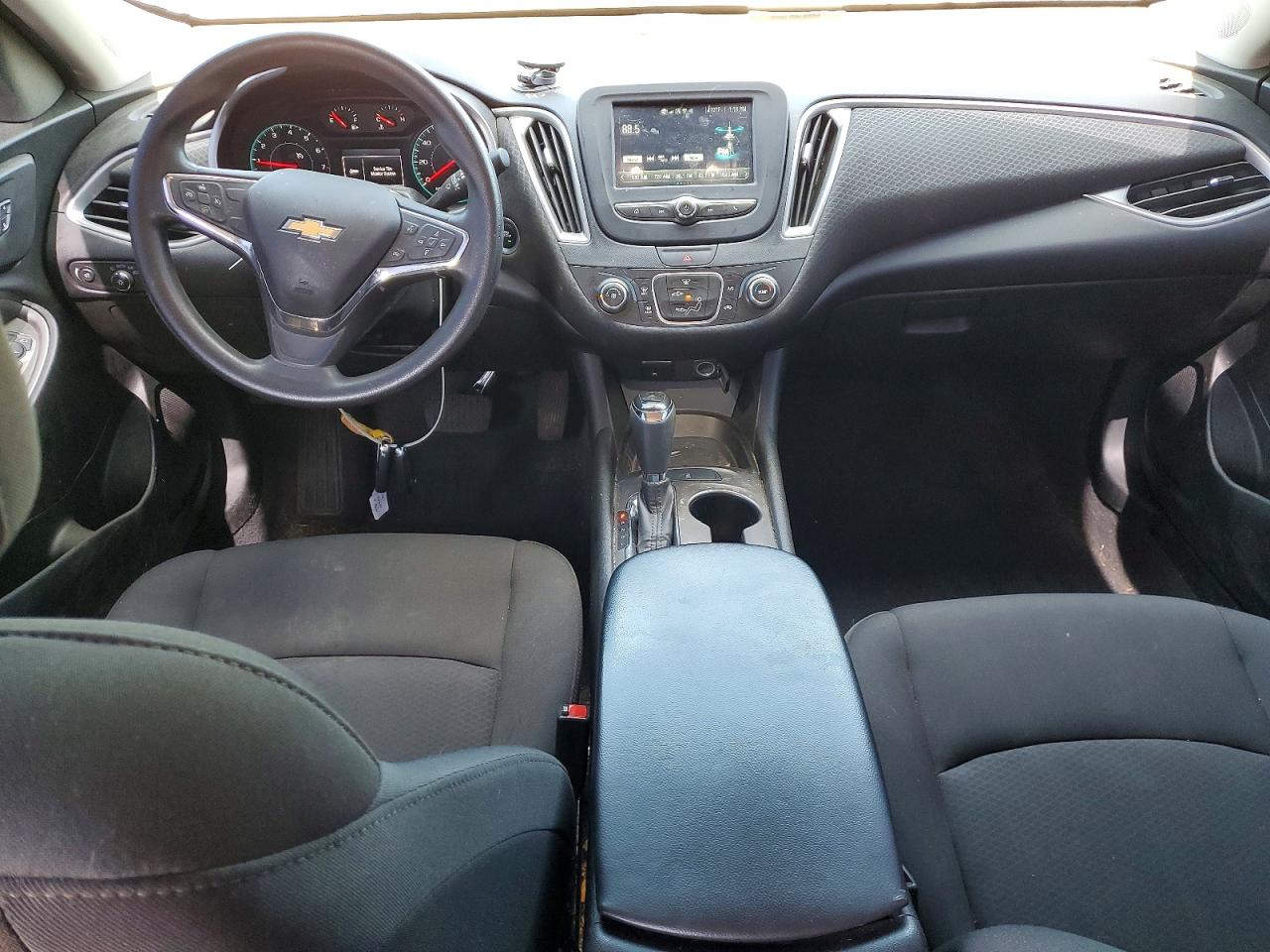 2018 CHEVROLET MALIBU LS photo 22