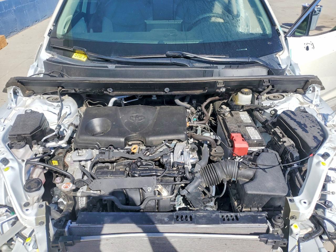 2021 TOYOTA RAV4 XLE PREMIUM photo 31
