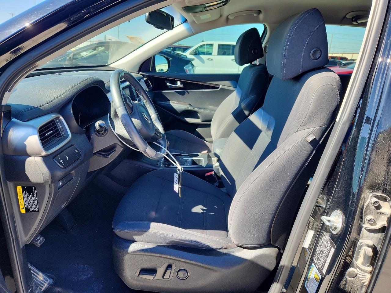 2017 KIA SORENTO LX V6 photo 19