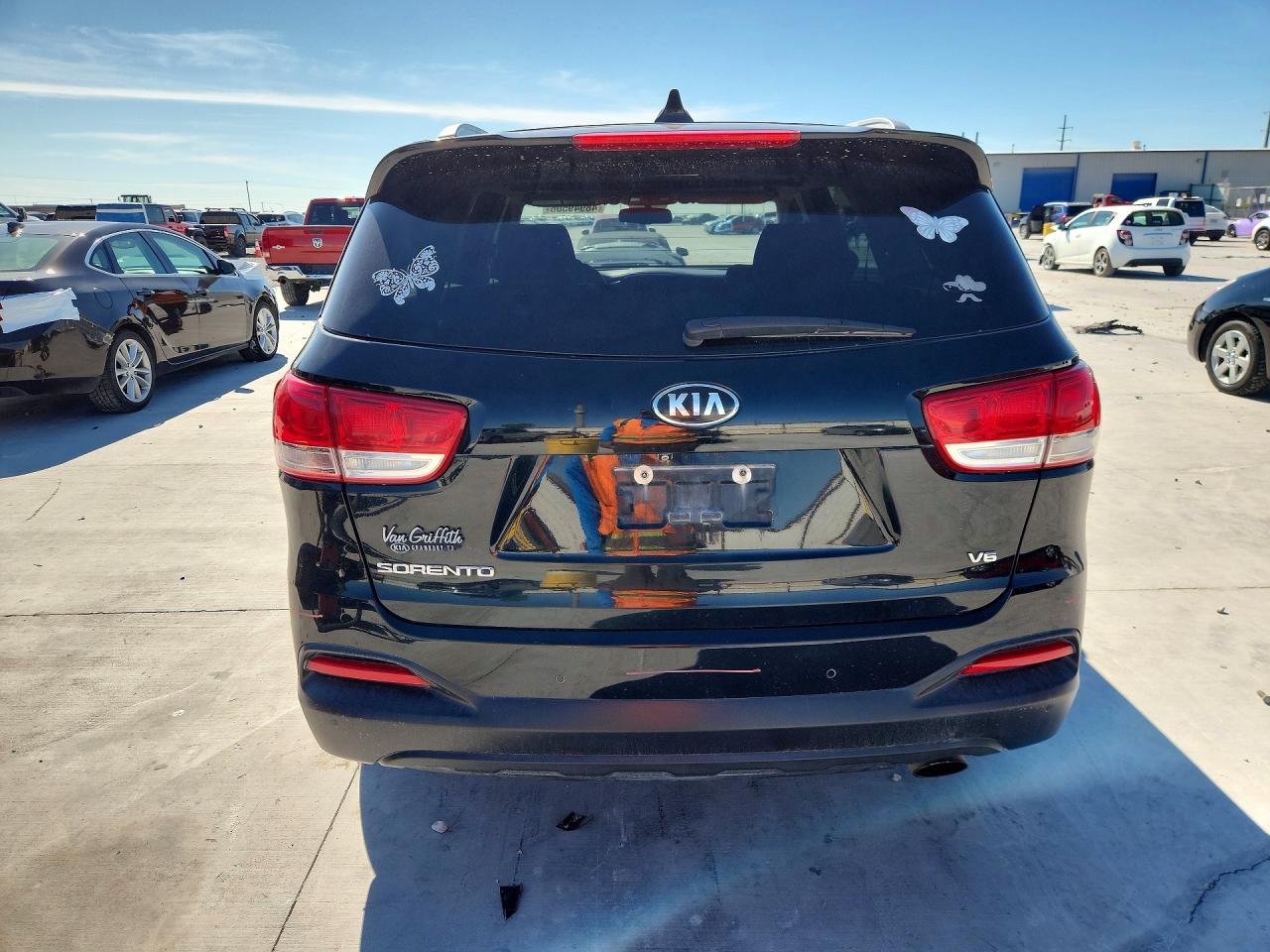 2017 KIA SORENTO LX V6 photo 16