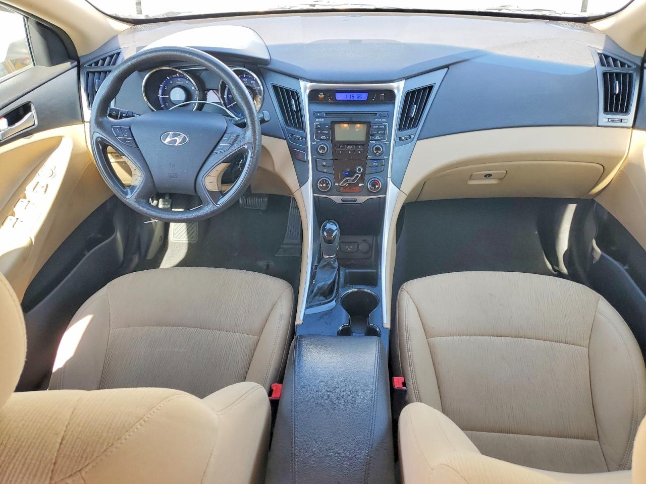 2011 HYUNDAI SONATA GLS photo 15