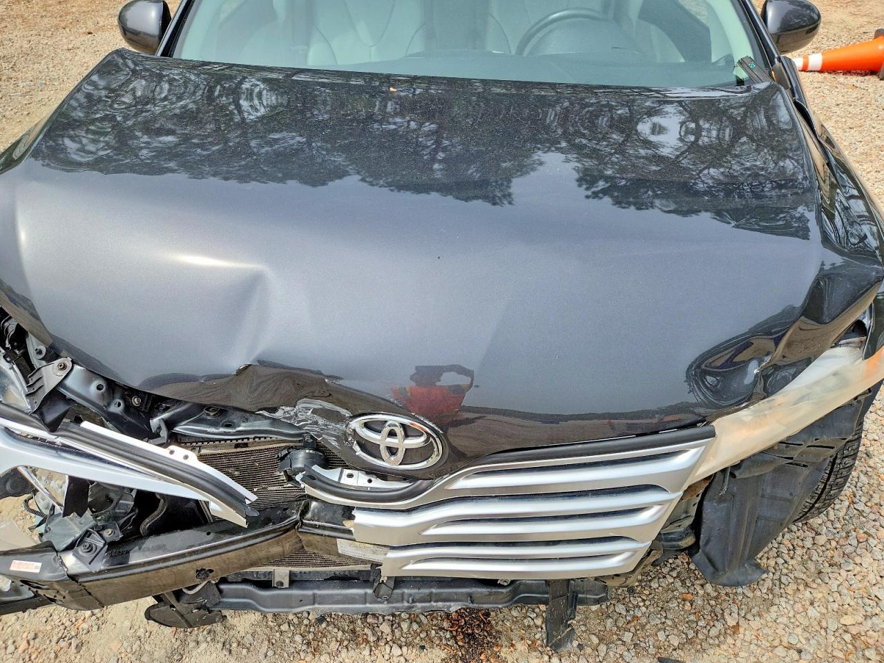 2012 TOYOTA VENZA XLE photo 34