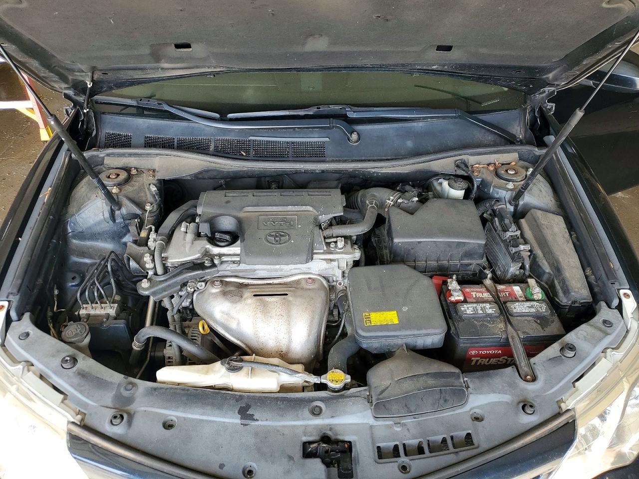 2012 TOYOTA CAMRY SE photo 21
