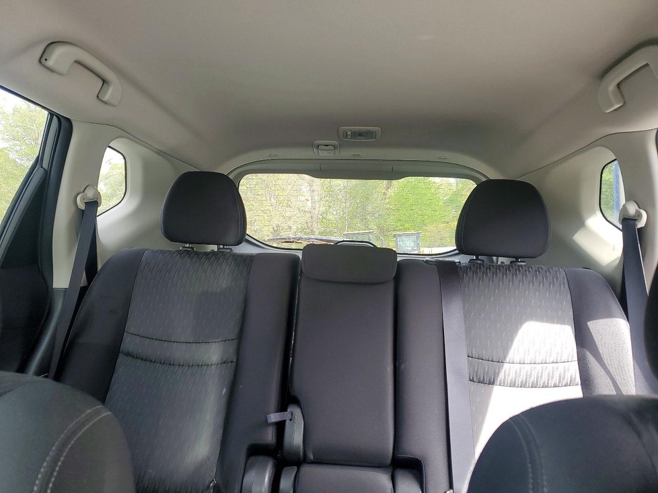 2018 NISSAN ROGUE SV photo 10